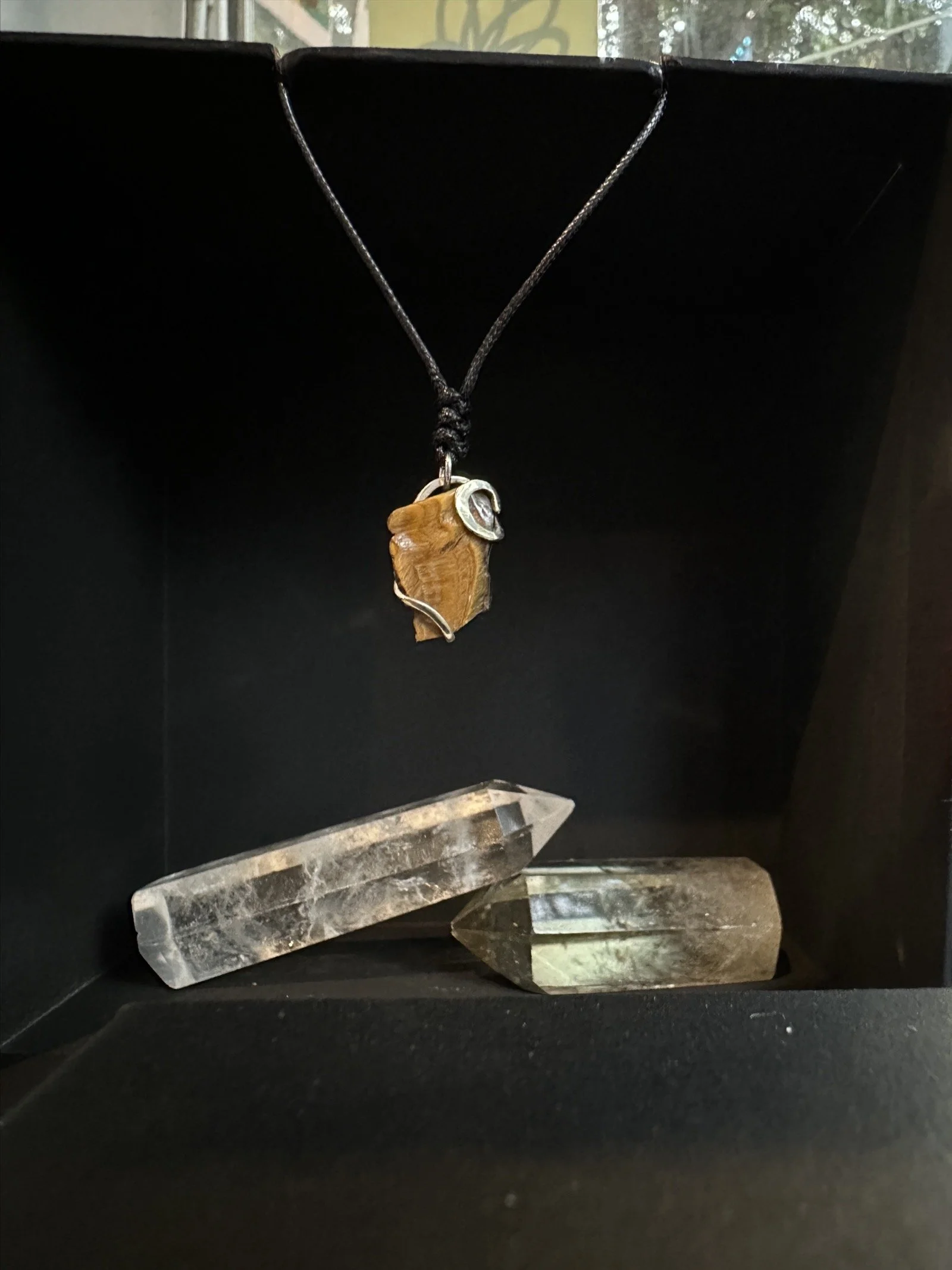 tiger-eye-necklace-natural-crystal-pendant.JPG