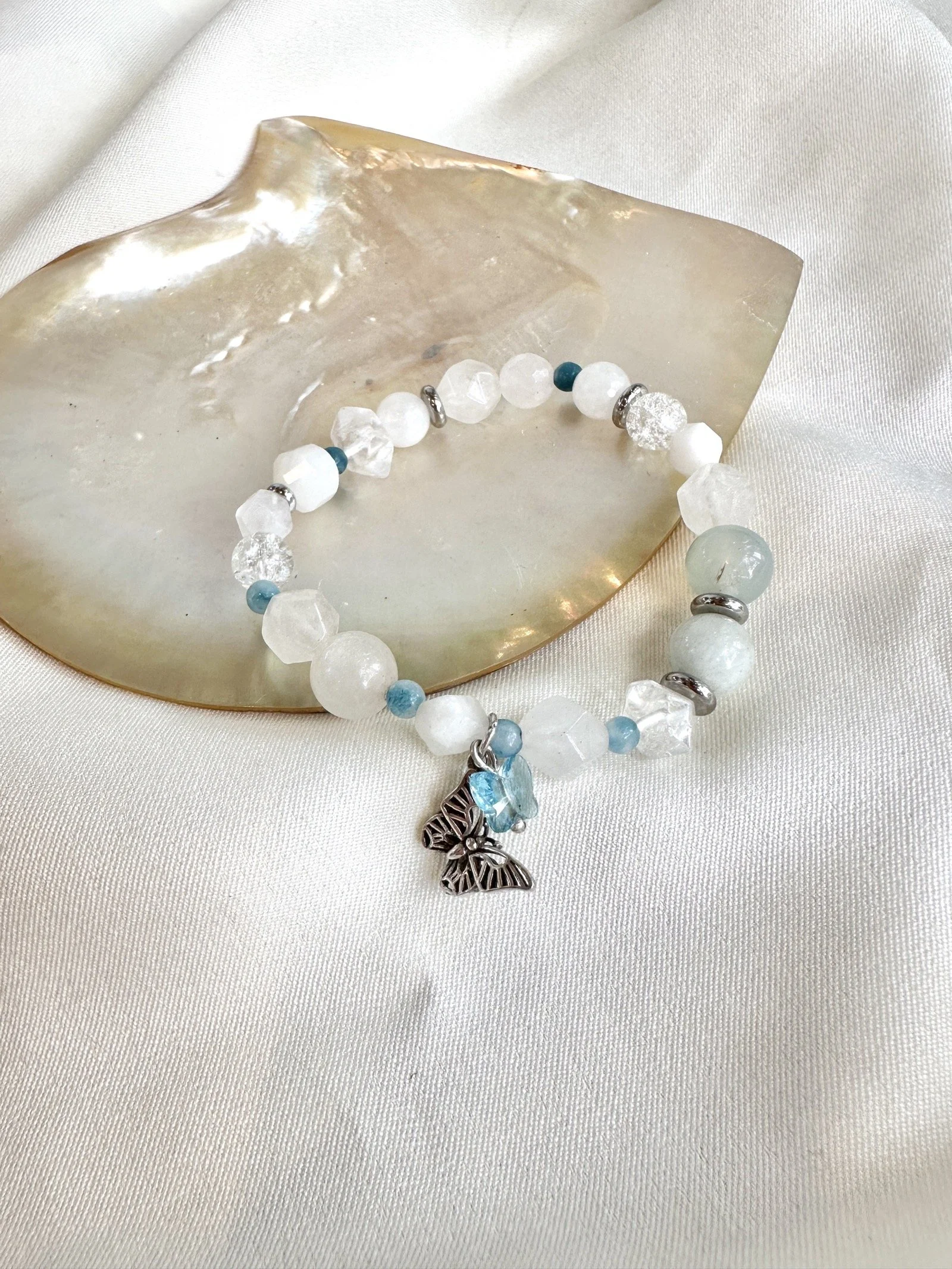 white-agate-clear-quartz-chalcedony-bracelet.JPG