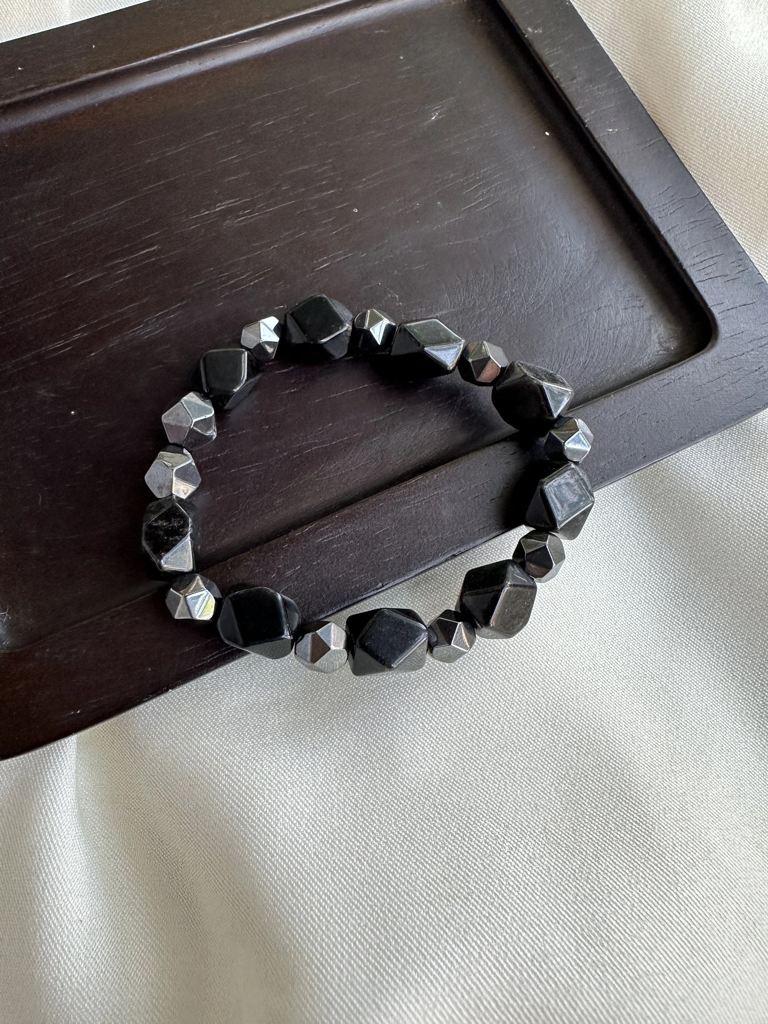 obsidian-hematite-mens-bracelet.JPG