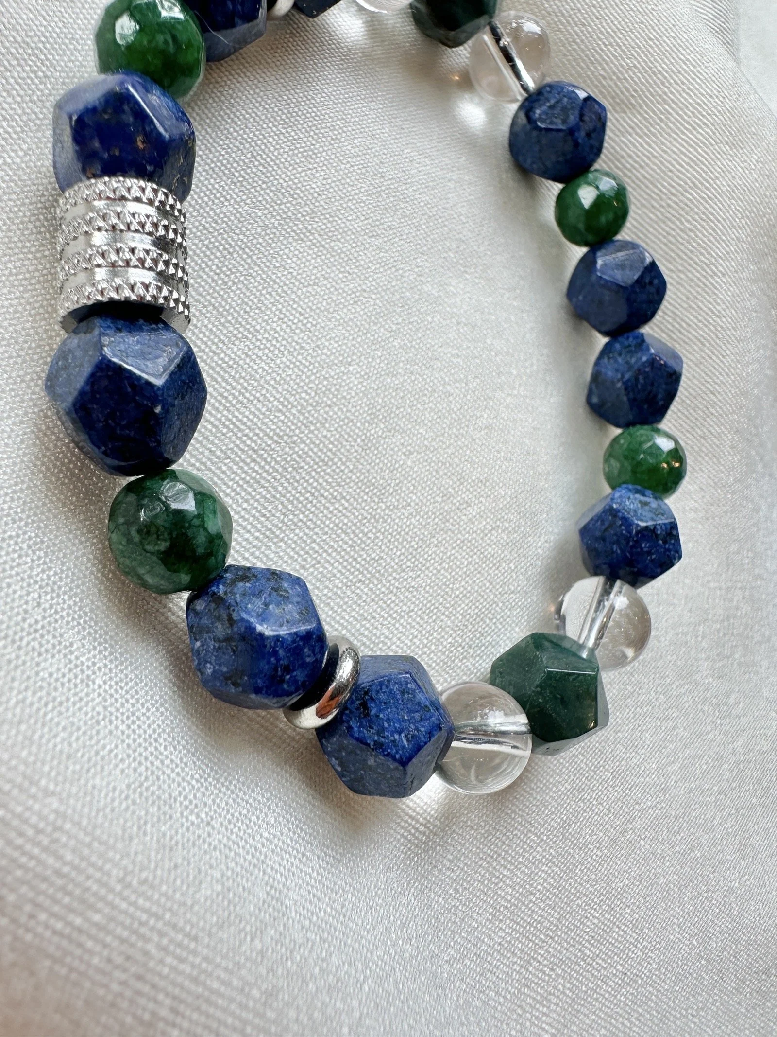 handmade-lapis-lazuli-bracelet-phuket.JPG