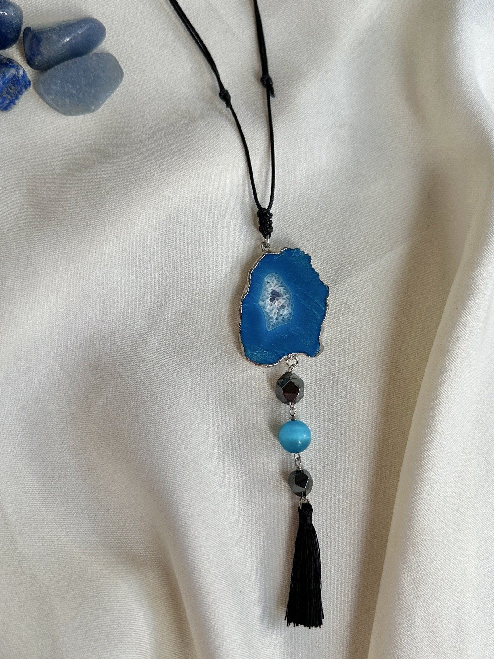 handmade-blue-agate-druzy-necklace.JPG