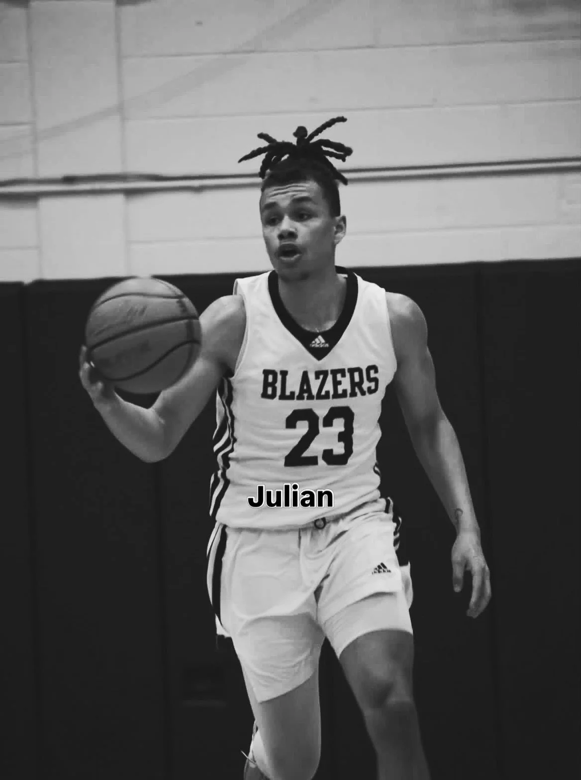 Julian Stromski, the 6&rsquo;2&rdquo; Torrington standout was a 2026 3A All-State selection with the kind of game that puts him in the conversation as one of the best players in the state. 

Lefty. 

Versatile. 

Confident. 

Always on the grind. 

K