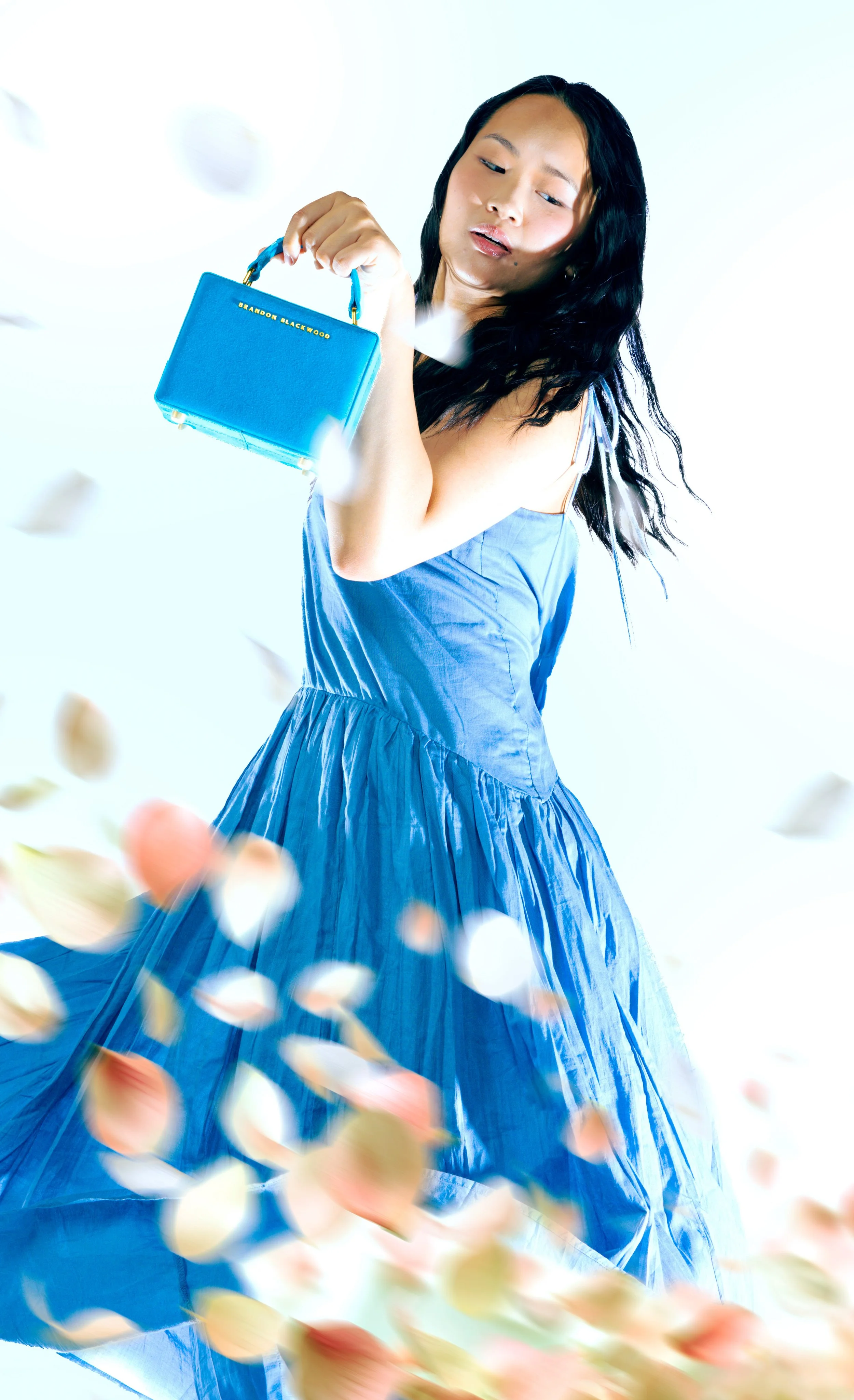 35-Thu_Blue_Shoot0005_3-Edit.jpg