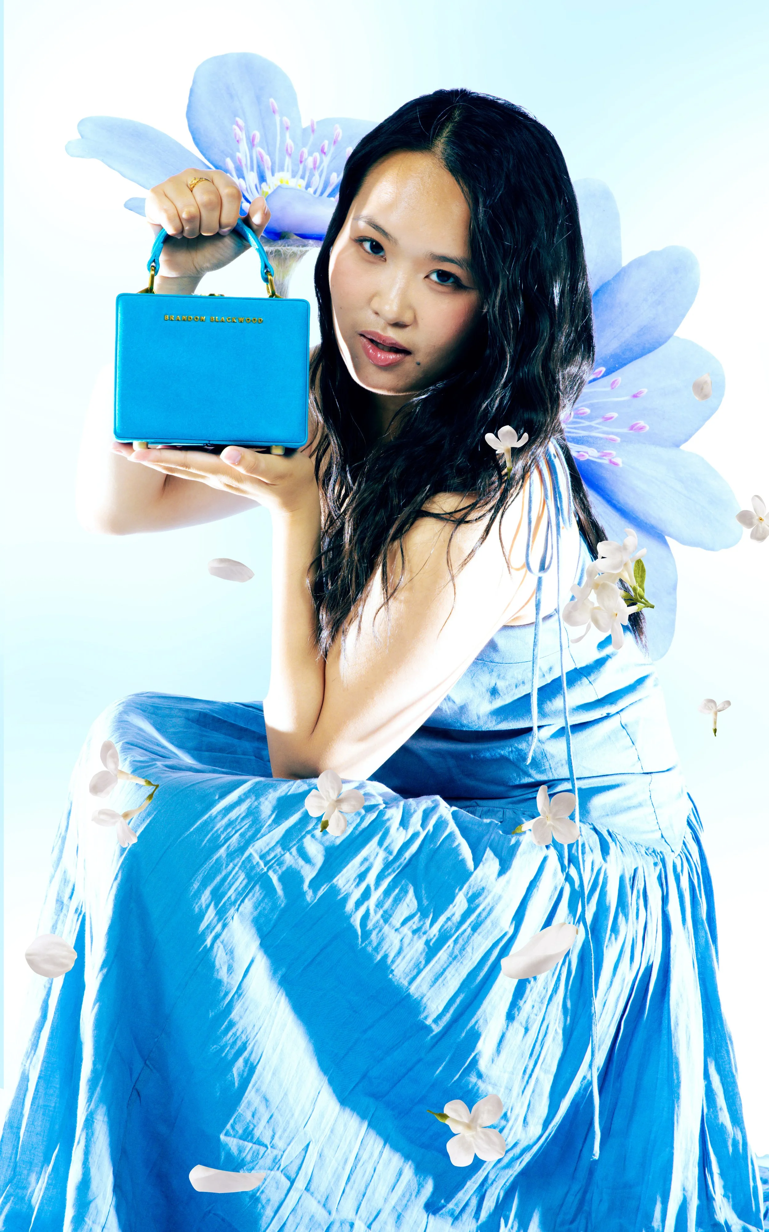 37-Thu_Blue_Shoot0109-Edit copy.jpg