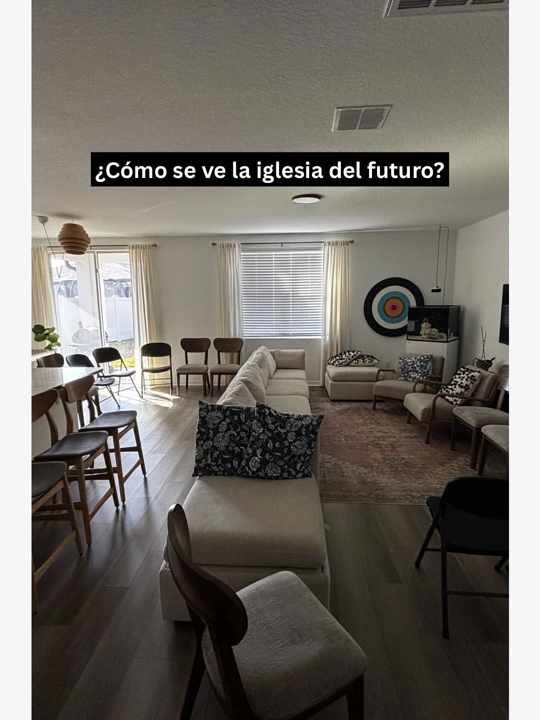 &iquest;C&oacute;mo se ve la iglesia del futuro?

No m&aacute;s grande.
M&aacute;s cercana.

No m&aacute;s compleja.
M&aacute;s simple.

No m&aacute;s eventos.
M&aacute;s presencia.

No m&aacute;s consumo.
M&aacute;s discipulado.

Creemos que la igle