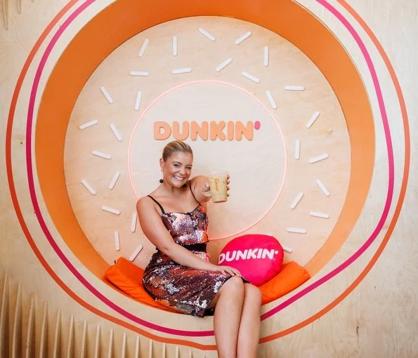 Lauren+Alaina_mid.jpg