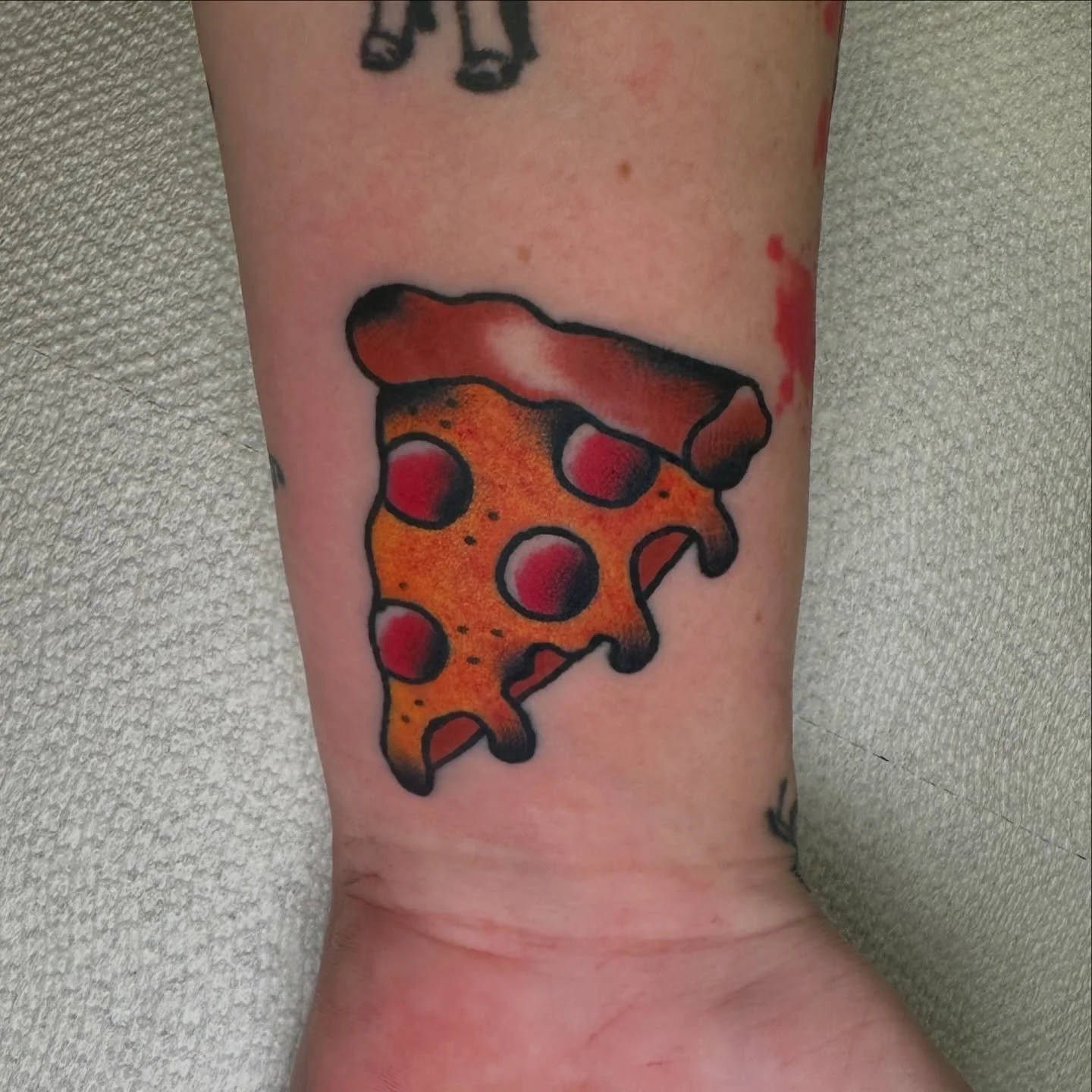 Couple fresh ones and a couple healed for @lisa_marieee15 thanks as always. Done @pinstruck_tattoos