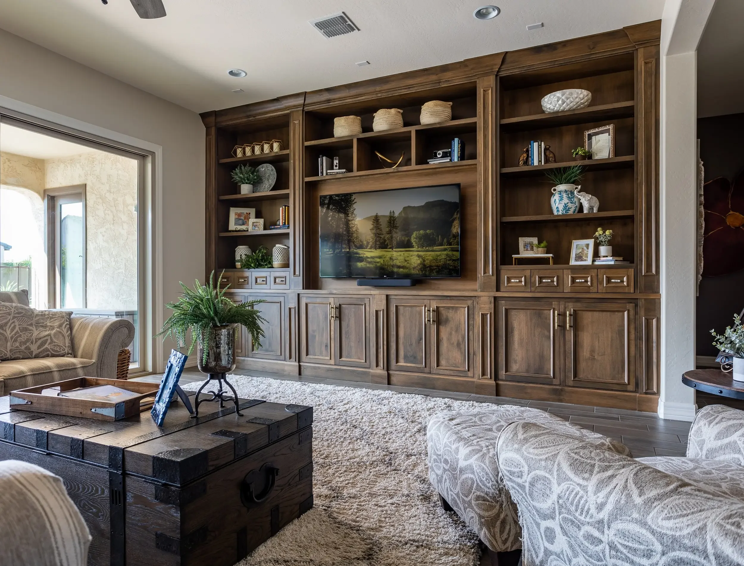 living-room-cabinets-3.webp