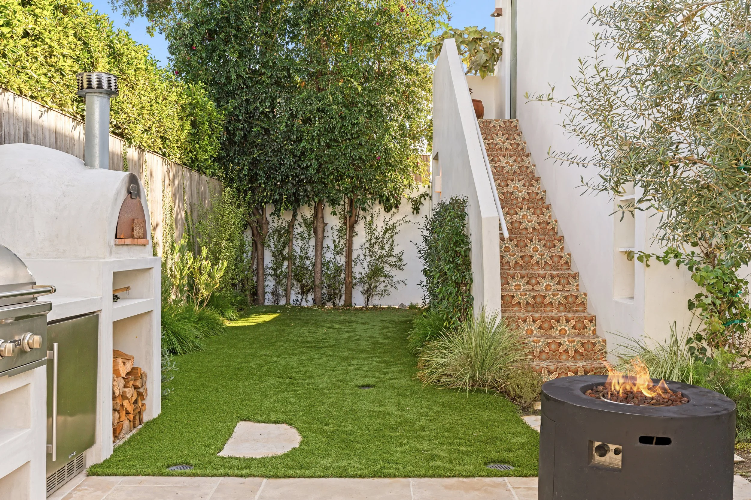 34-MINT_1048_Palms_Blvd_LA_CA.jpg