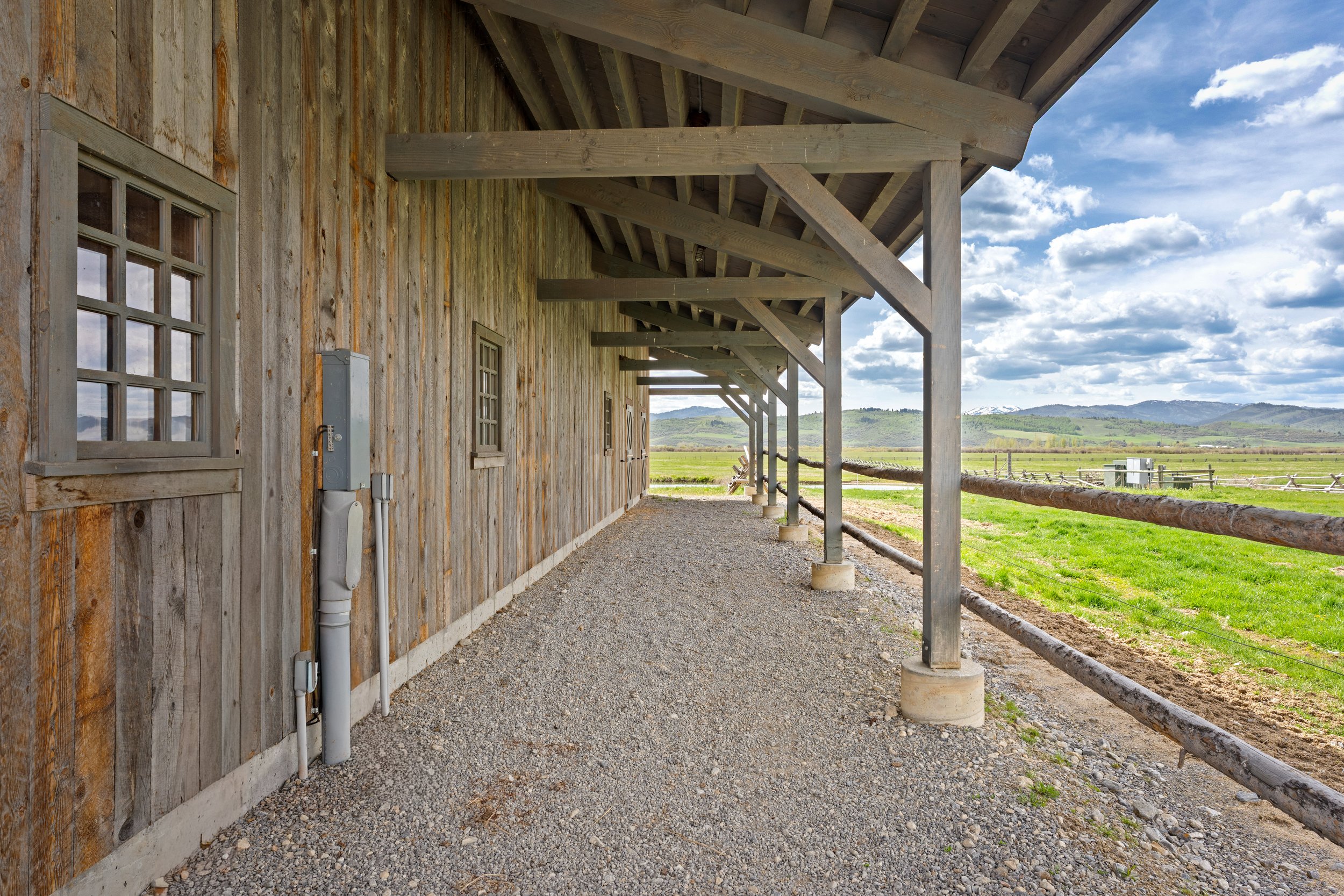 062-Tobul Structures & Interiors-63.jpg