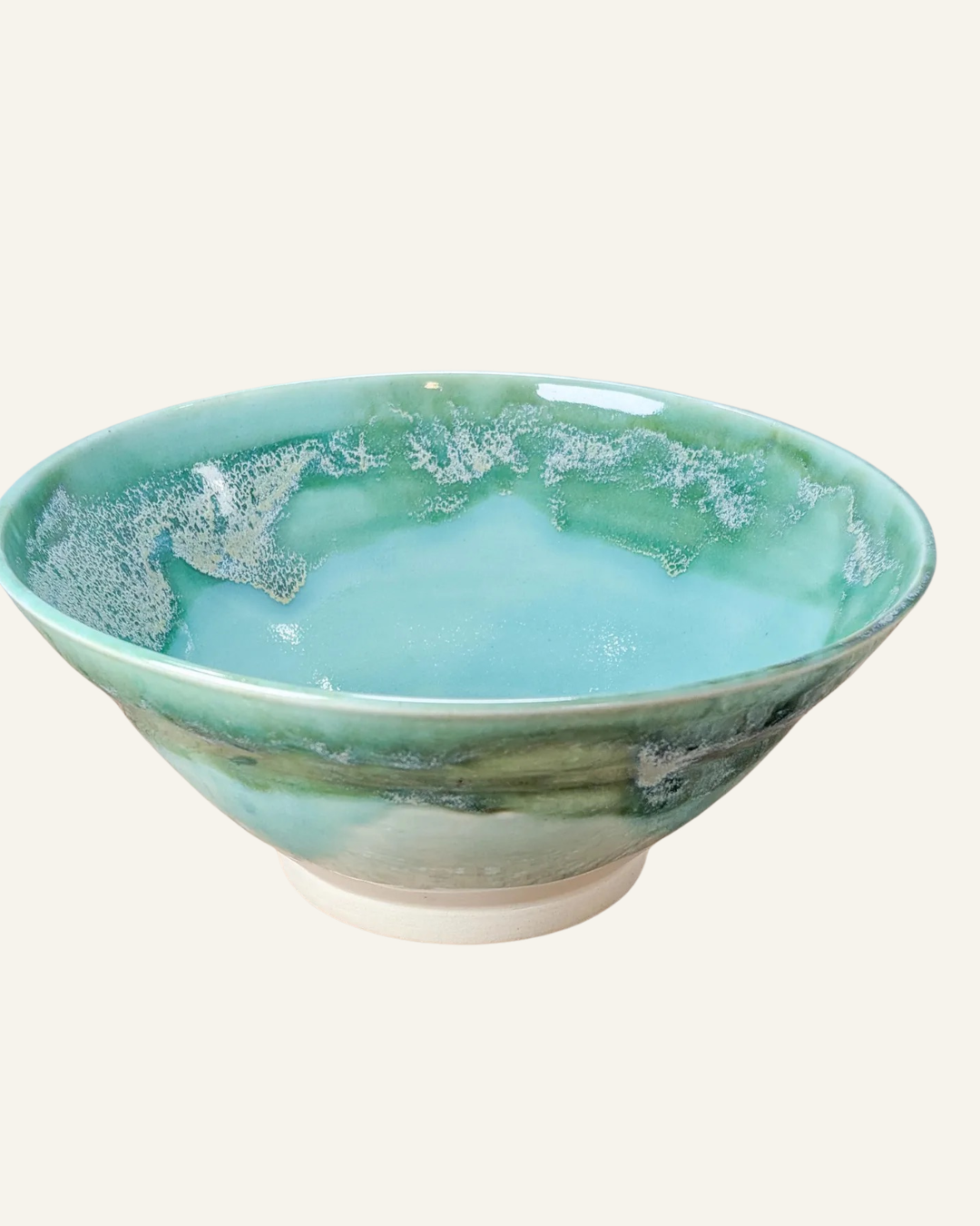 beautiful 2 tone green ceramic serving bowl