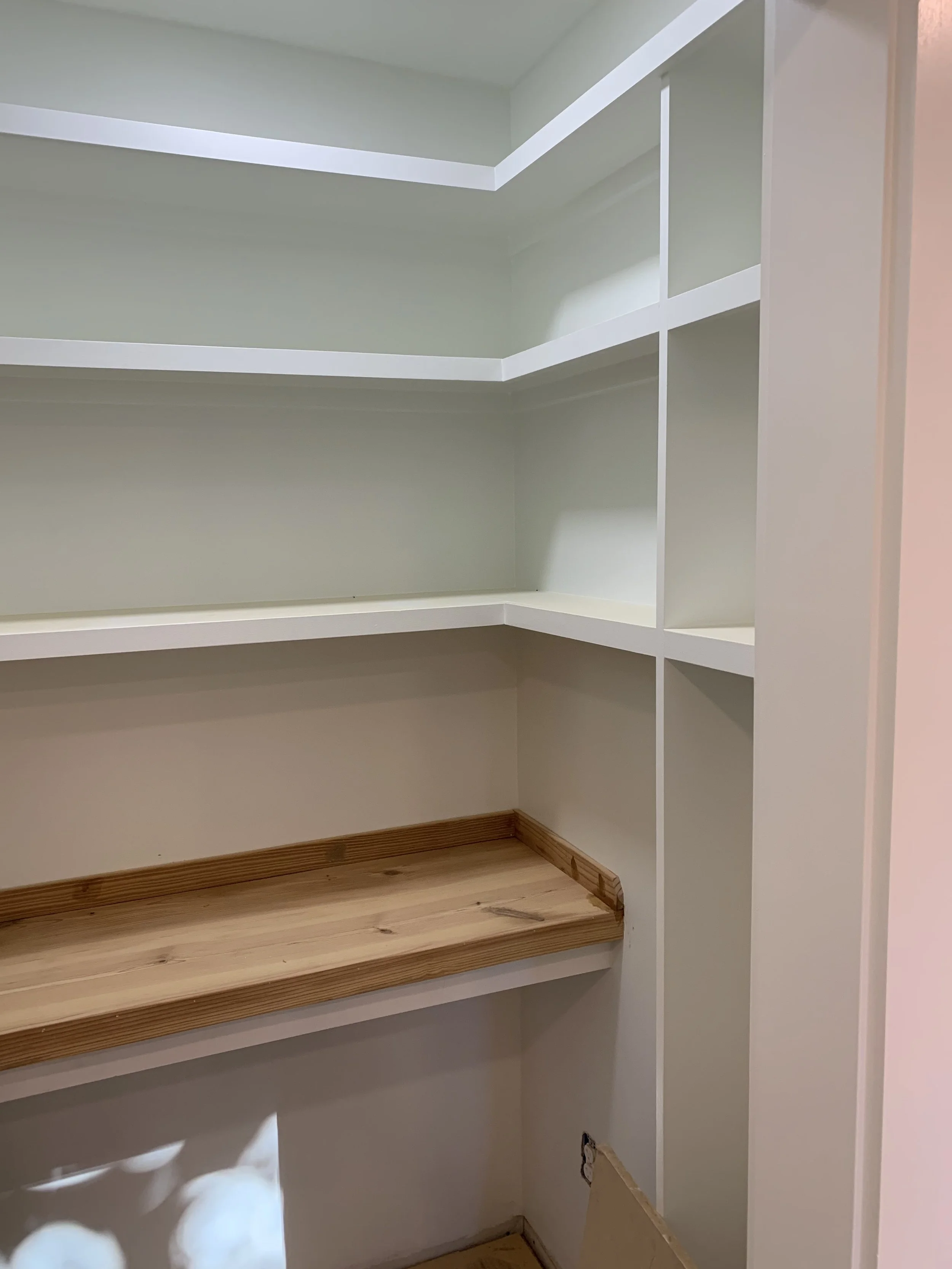 Custom Built-Ins

Custom built-ins designed and constructed to bring functionality, organization, and architectural detail into residential interiors. Services include shelving, storage solutions, entertainment units, mudrooms, cabinetry surrounds, a