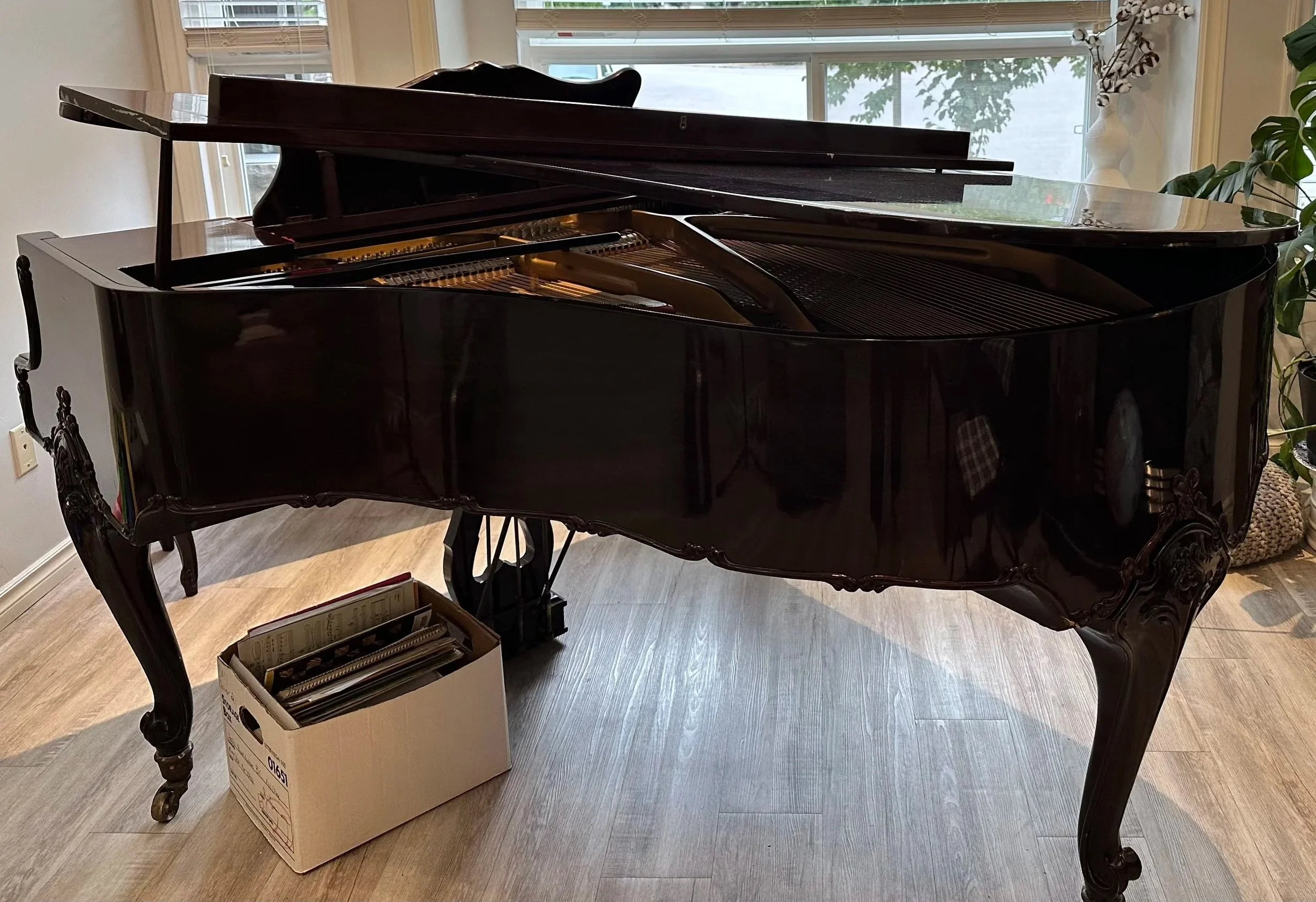 After - The lid now holds upright and strong and the piano sounds good as new!