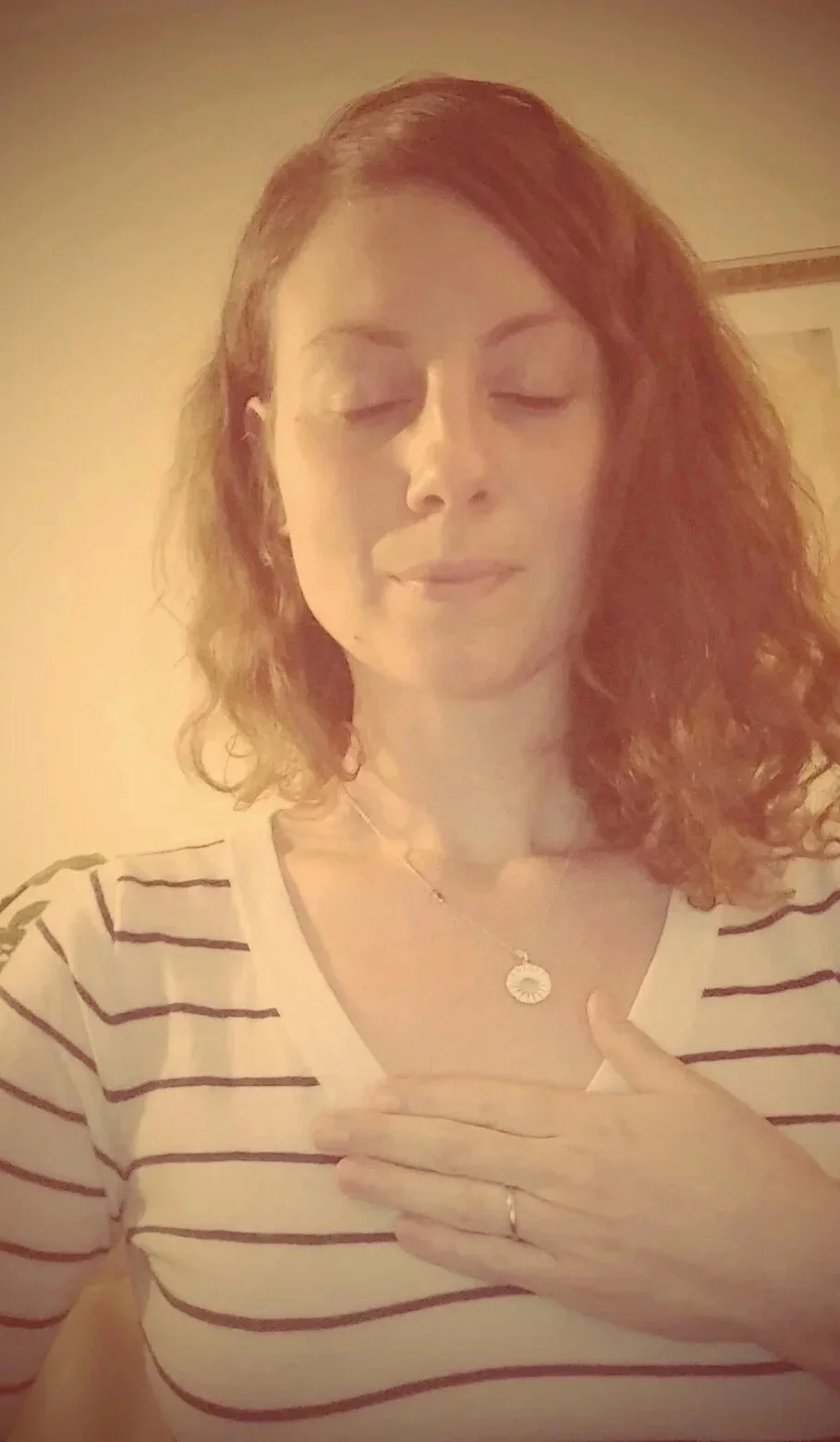 Rachel Freeman is a breathwork and meditation teacher in Ottawa, Gatineau and online.