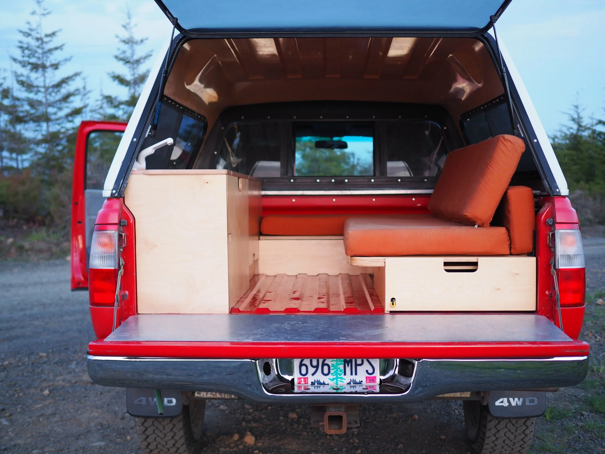 Toyota T100 Camper