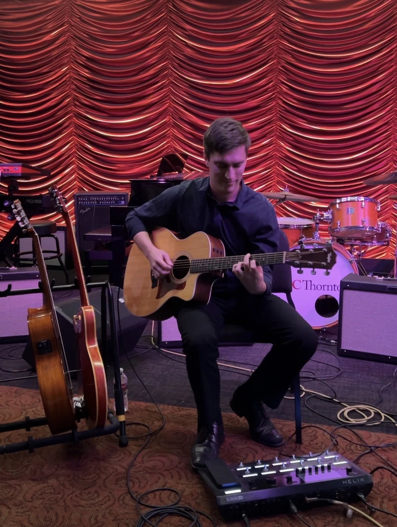 Acoustic playing.jpg