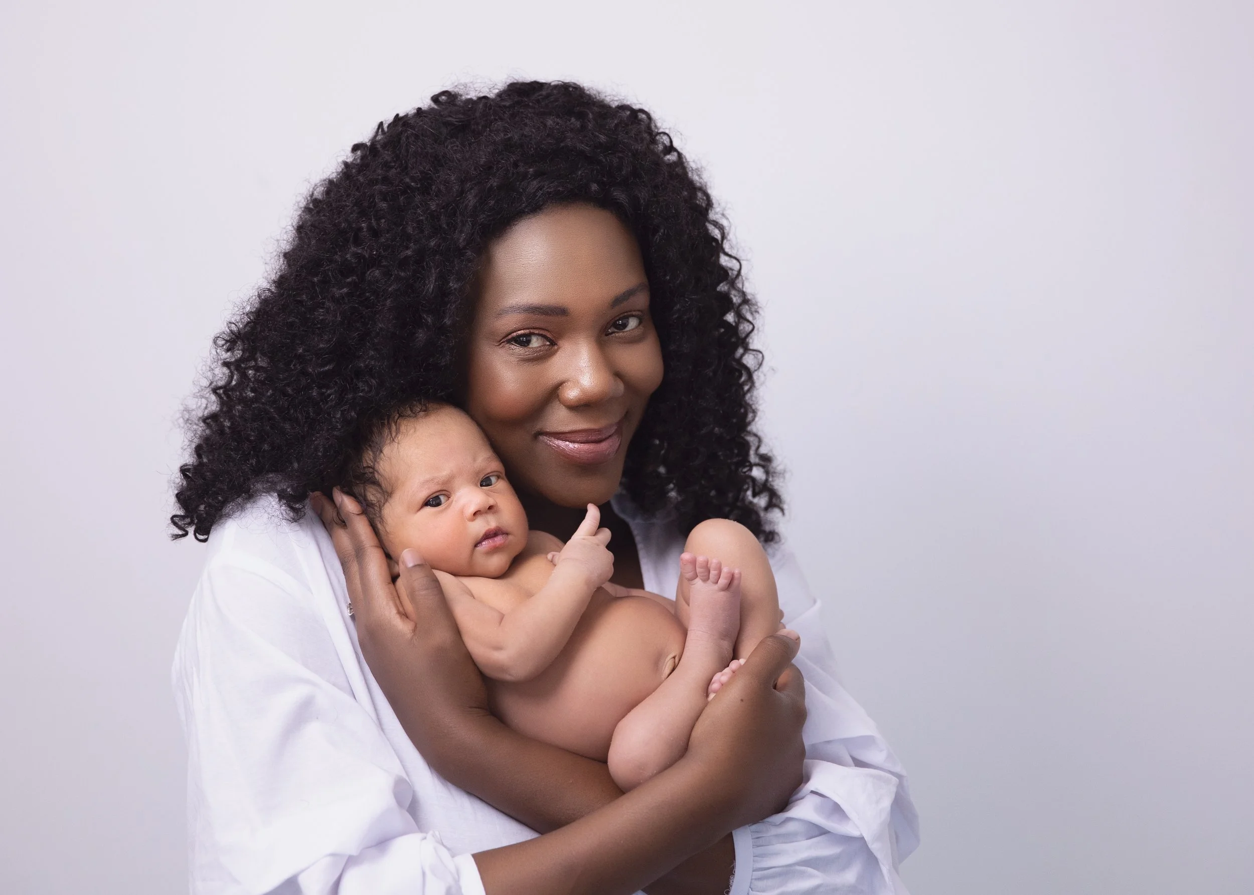 What to Wear for Newborn Photos
