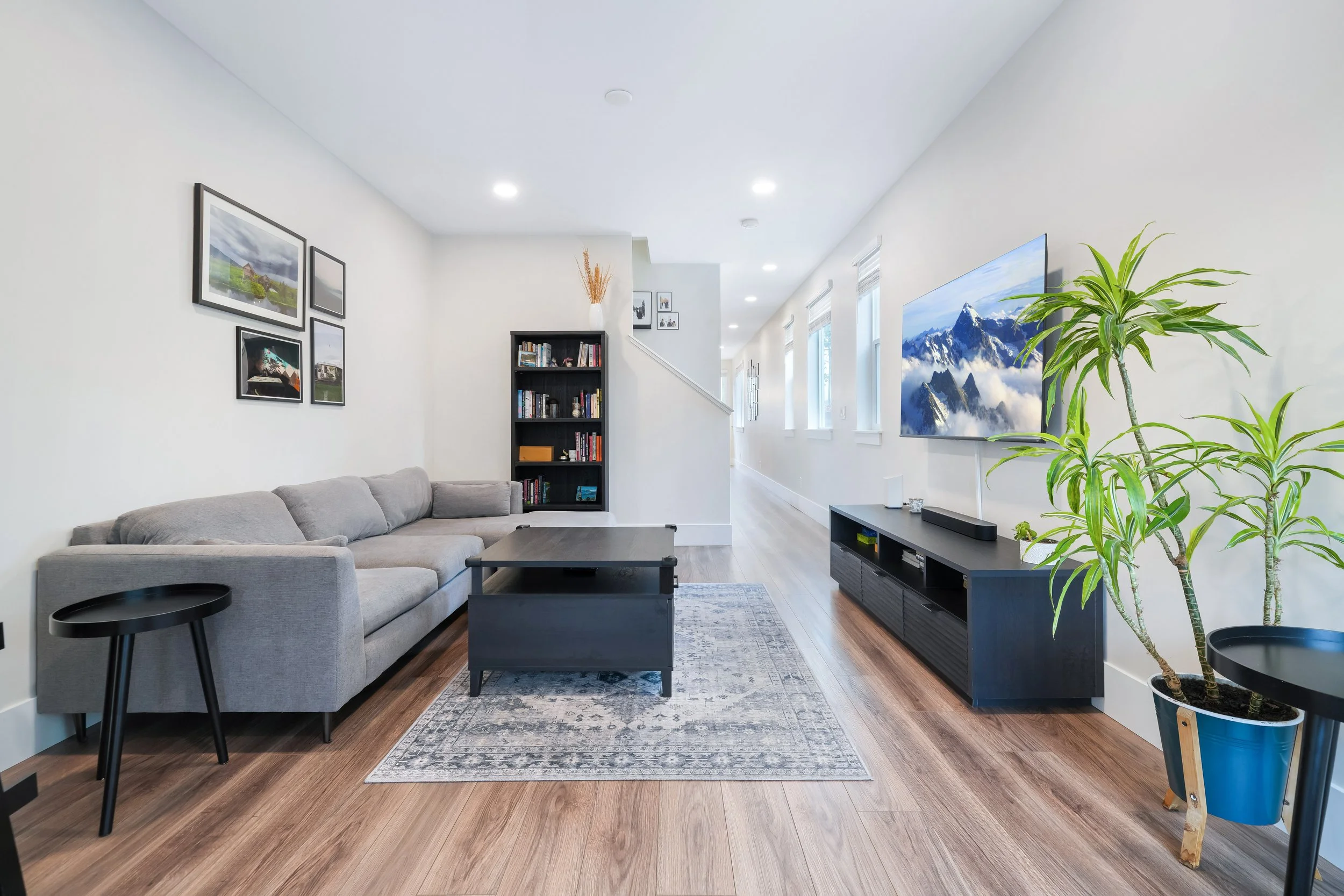 1898 S Williams St(MLS)-1.jpg