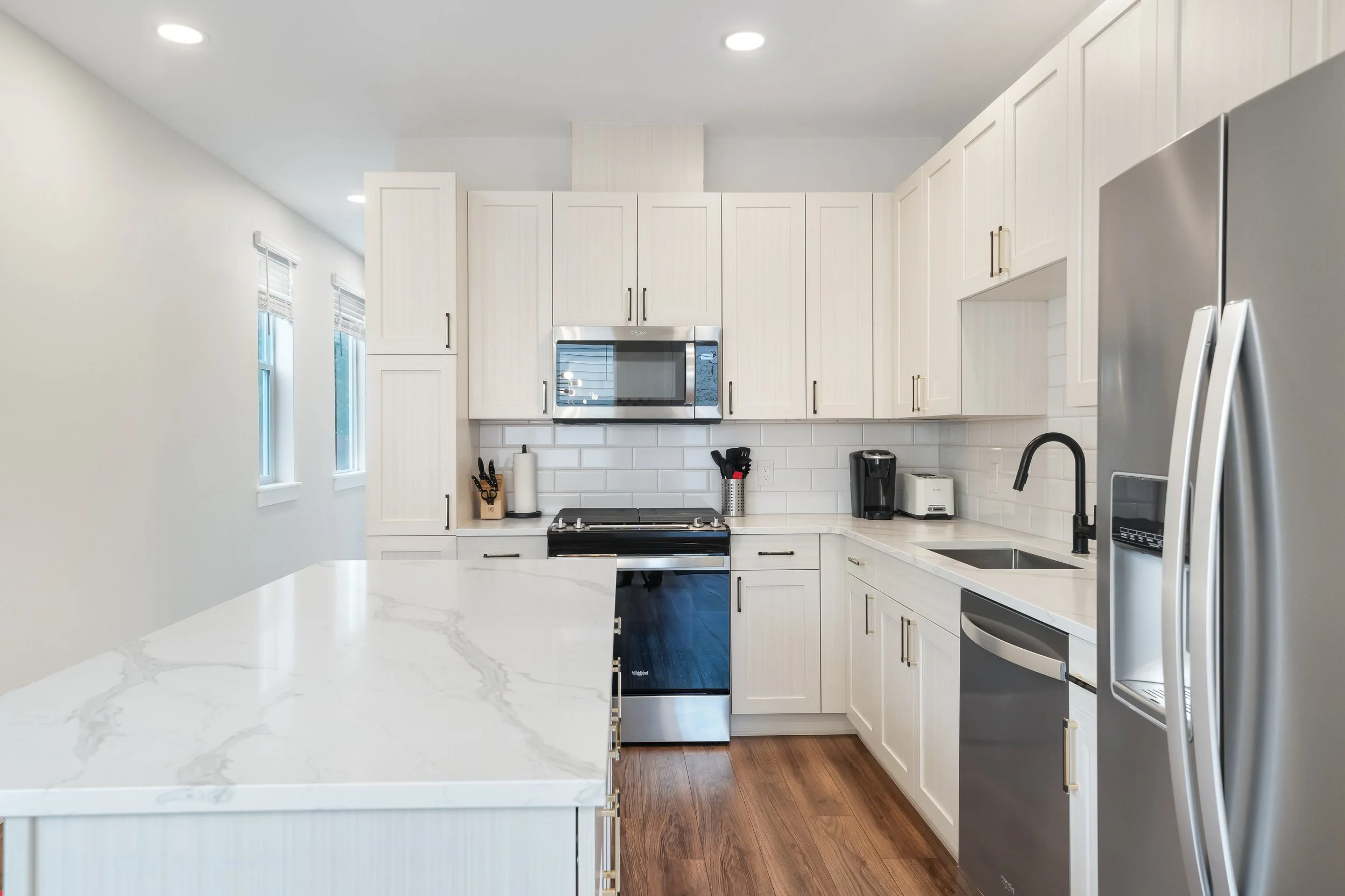 1898 S Williams St(MLS)-8.jpg