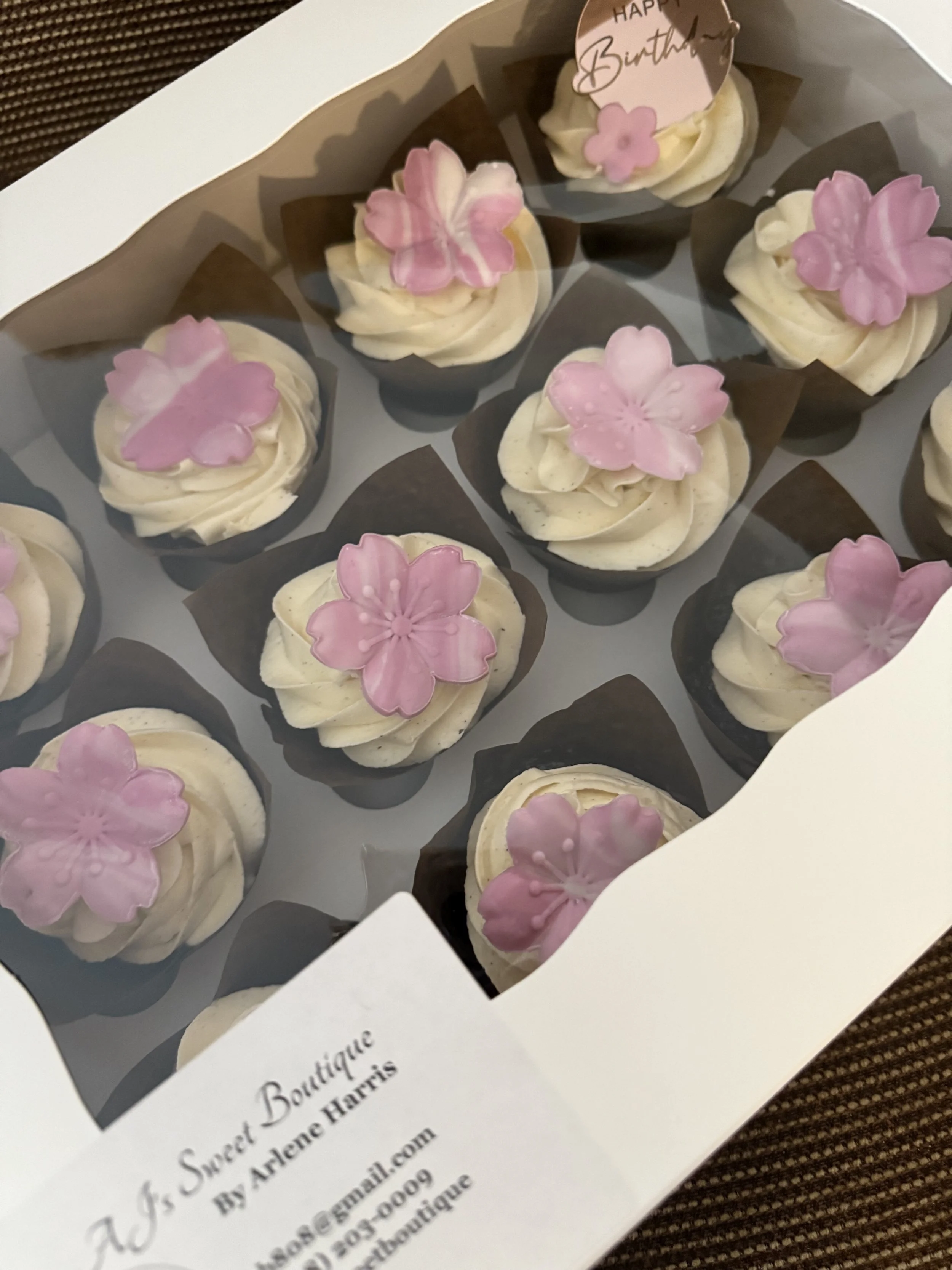 AJ's Sweet Boutique Cupcakes