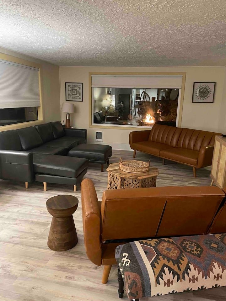 River_Dane_Bungalow35.jpg