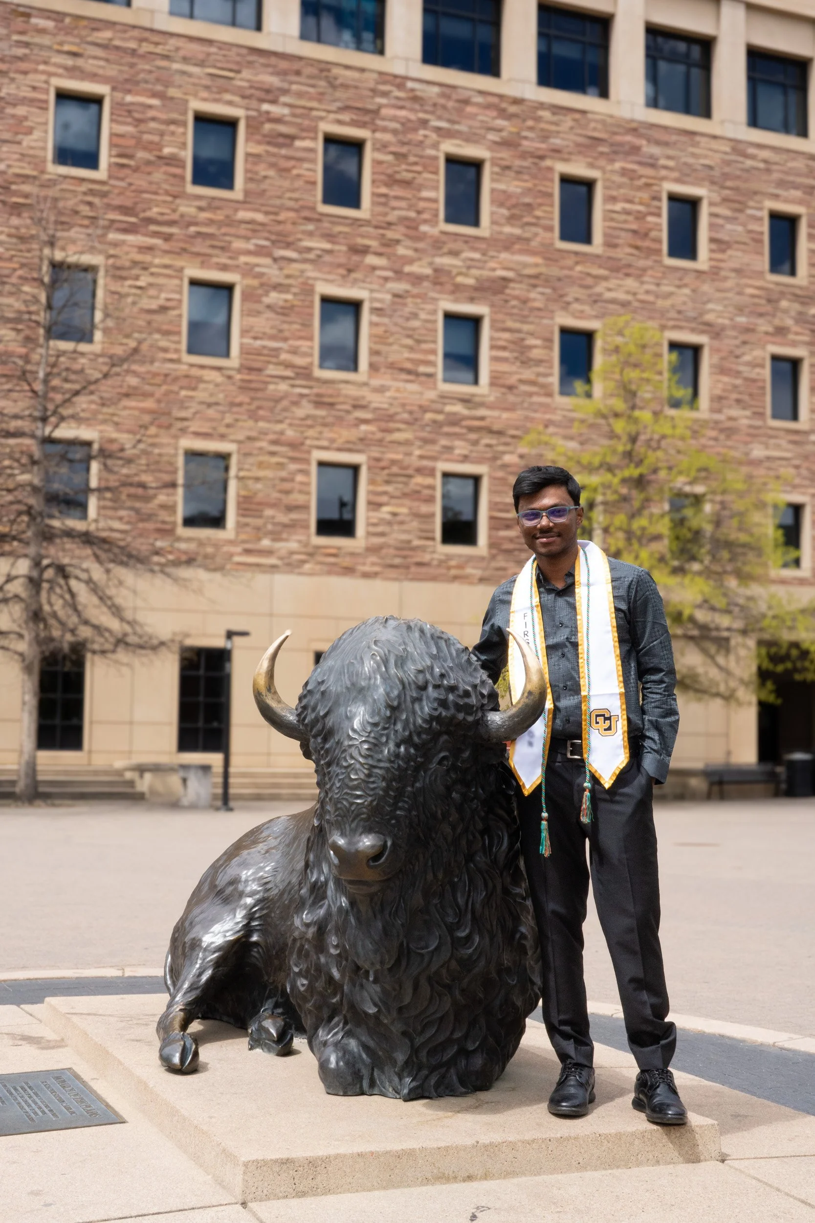 graduation photo boulder colorado 9-4.jpg