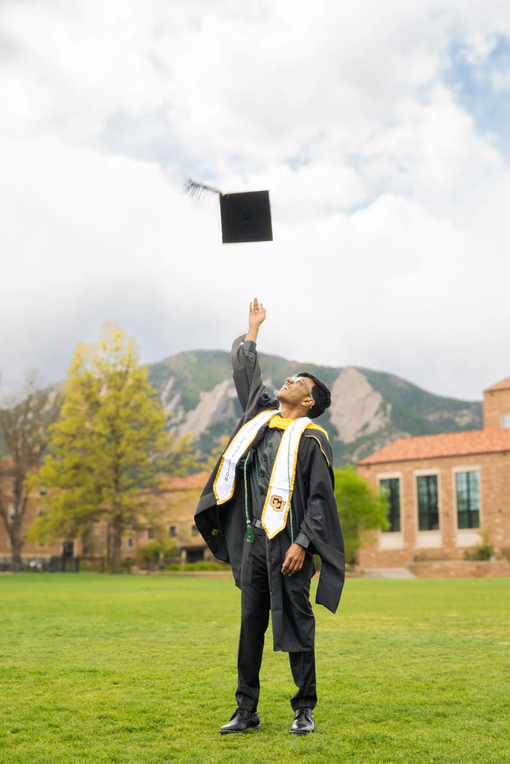 graduation photo boulder colorado 9-3.jpg