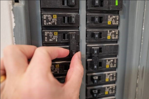 Why Your RV AC Keeps Tripping the Breaker During Startup 