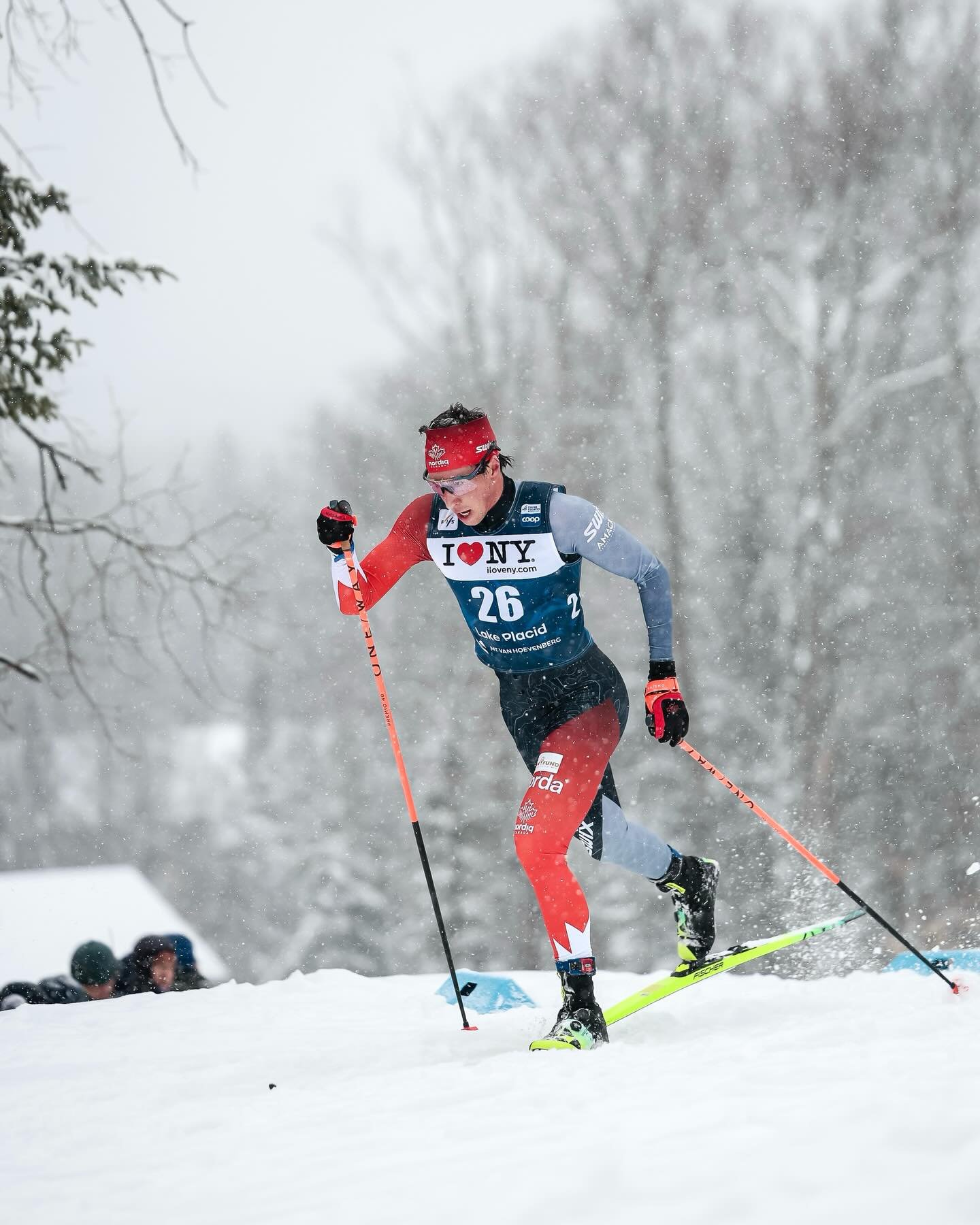 Been racing in some pretty crazy weather this past week. Fog on one continent and snow storm on the other!

It&rsquo;s crazy to think about, but the last 2 races of this @fiscrosscountry season are coming right up!

📸: @nordicfocus