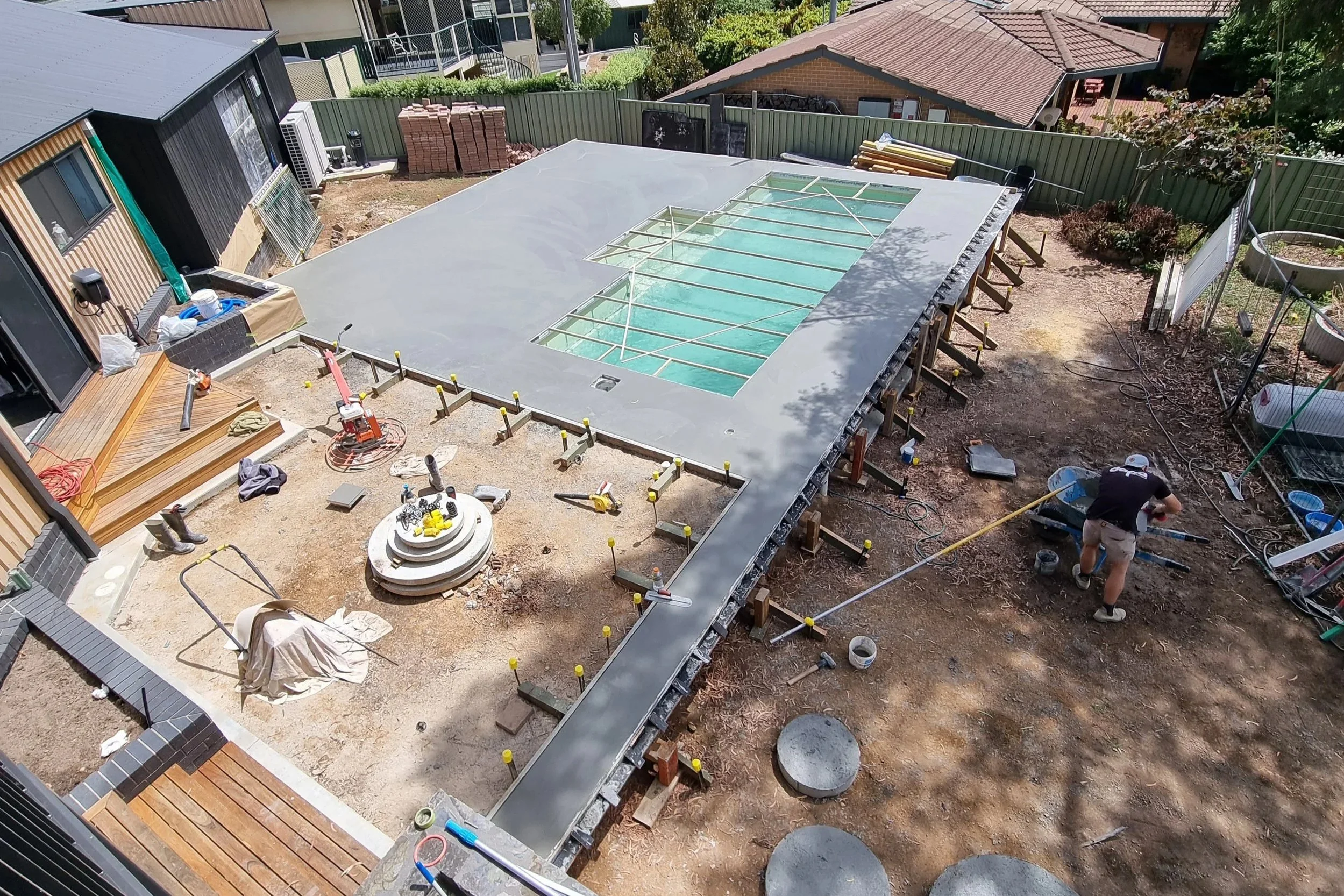 Concrete pool surround slab in Fraser ACT by Alford Concreting