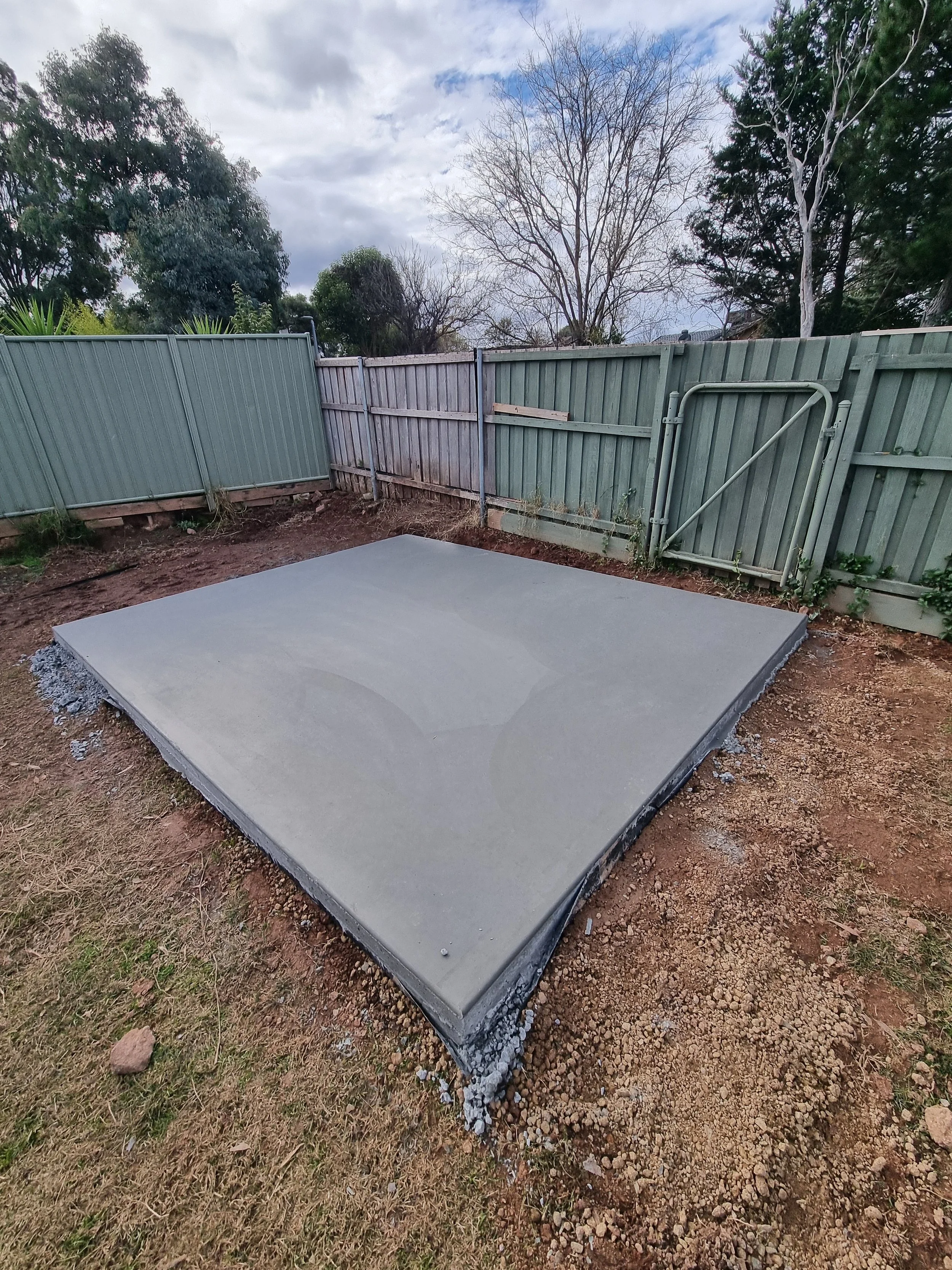 Concrete garden shed slab in Charnwood ACT by Alford Concreting