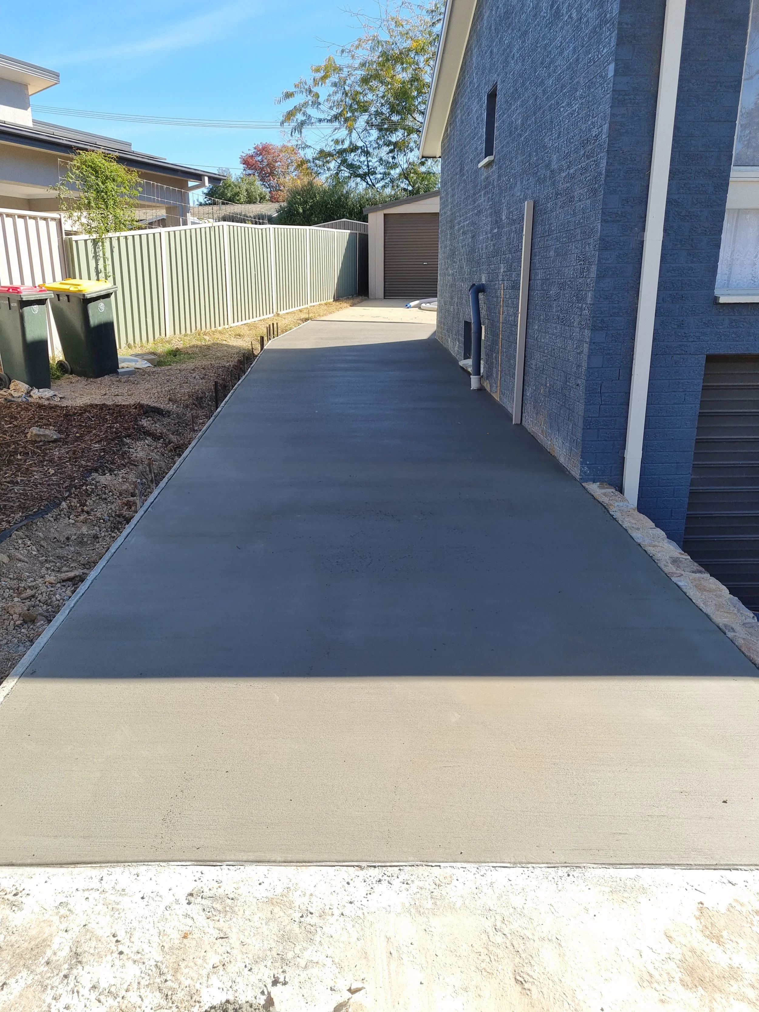Concrete driveway replacement in Spence ACT by Alford Concreting