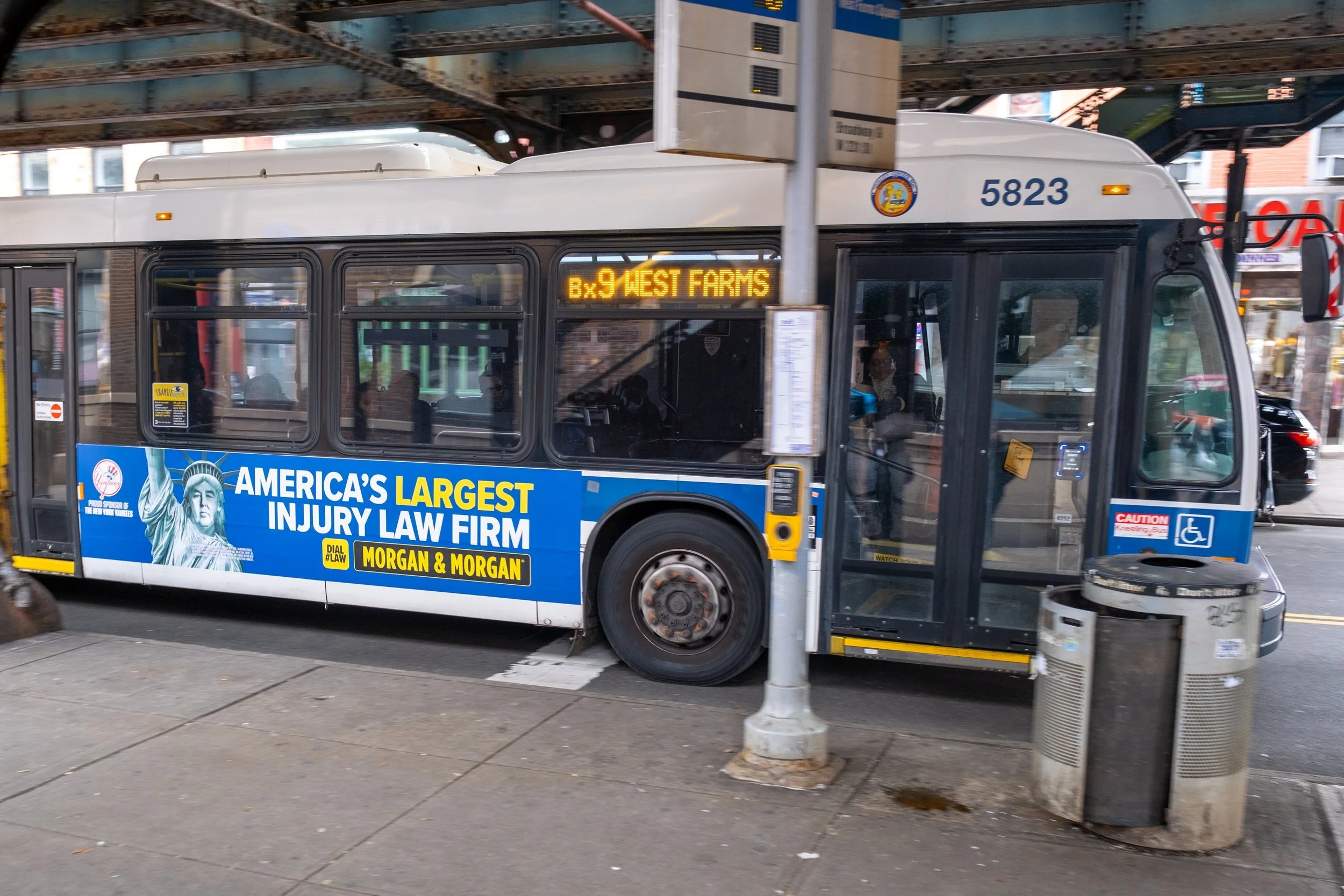 OOH - Bus_NYC.jpg