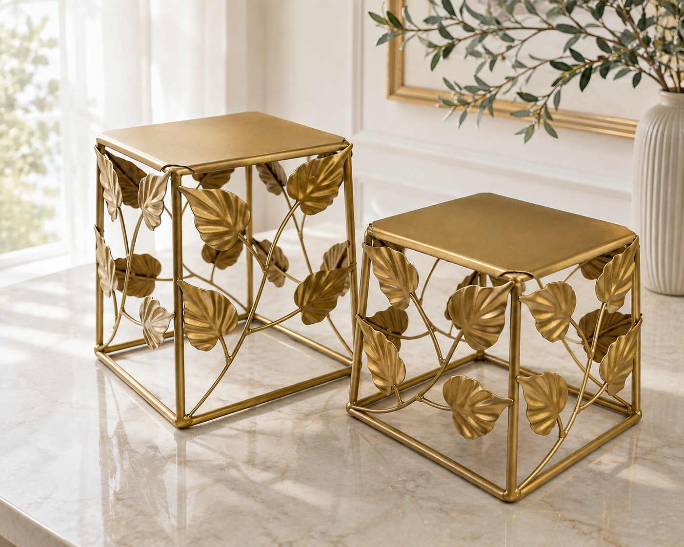 HAUTEUR DISPLAY RISER COLLECTION