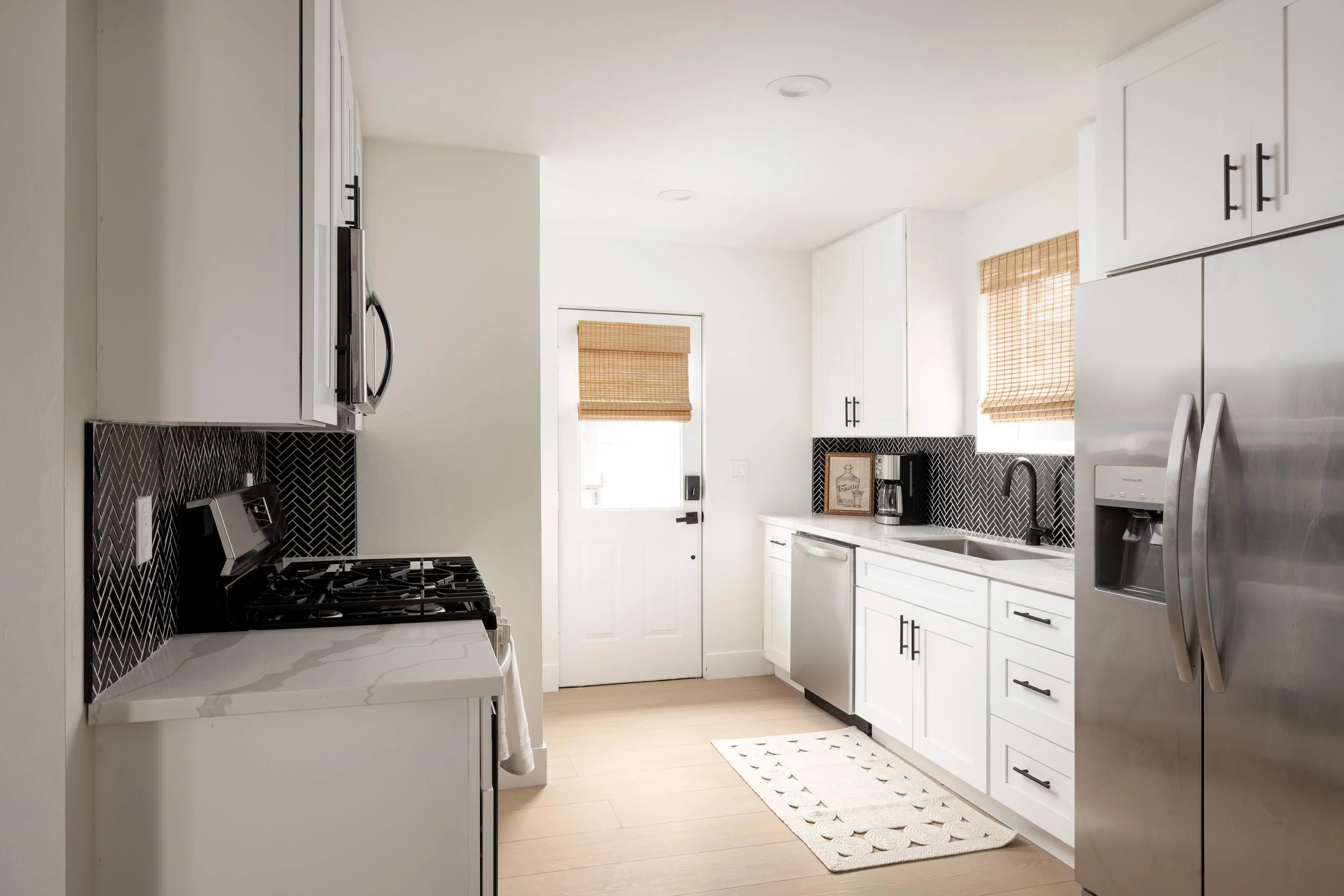 3054-56 J St - WEB + MED RES-11.jpg