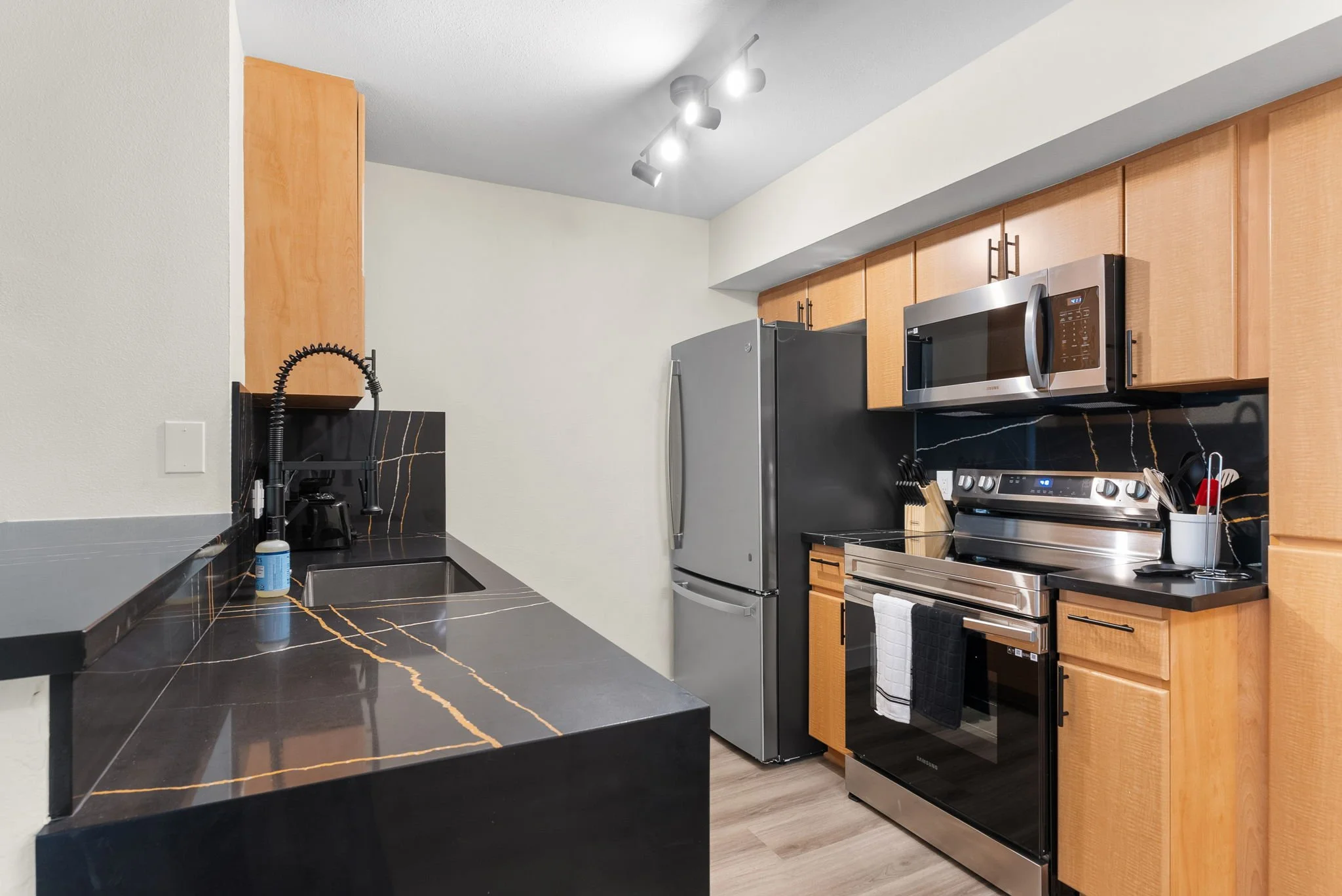 1 (8 of 36).jpg