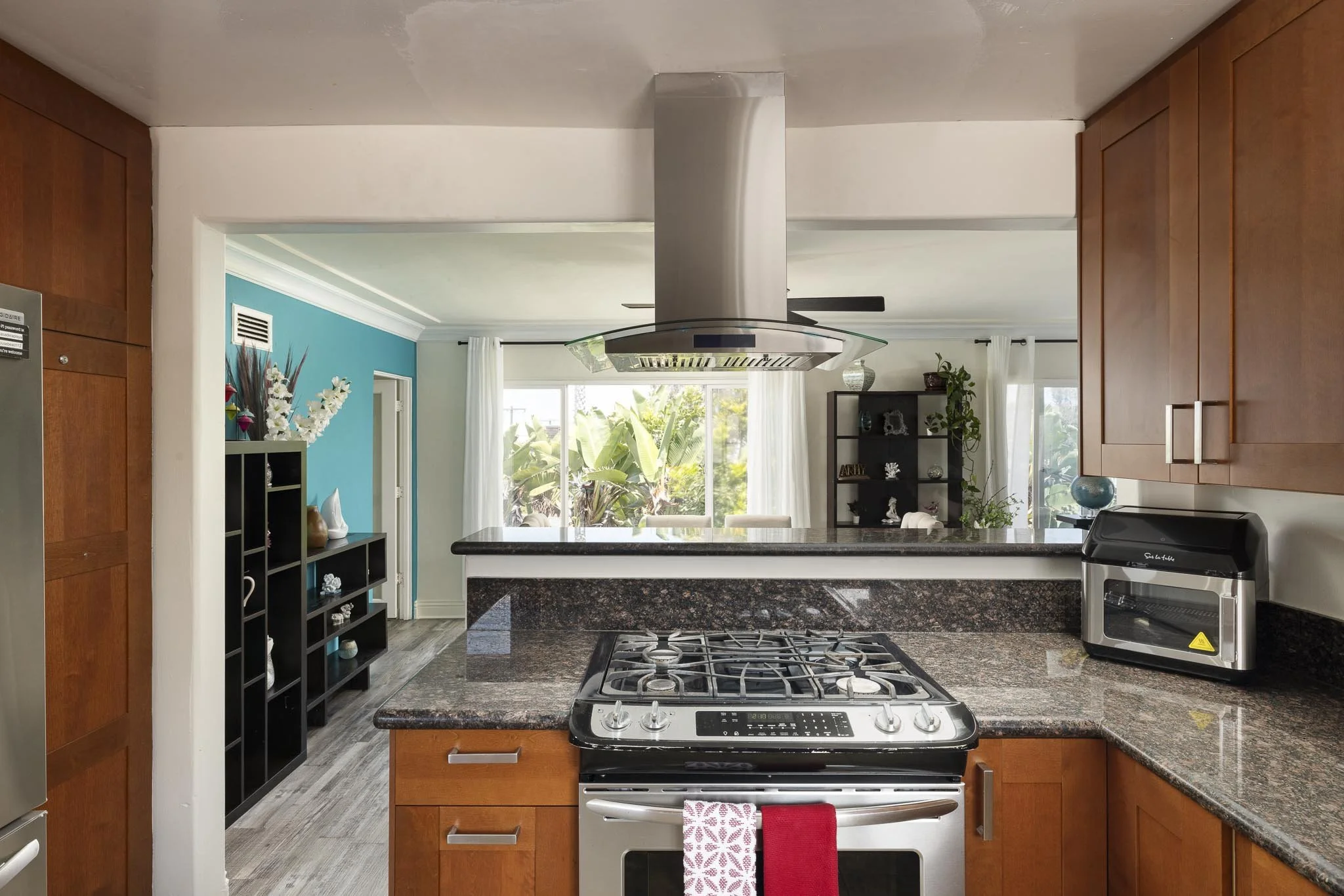 722 Nantasket Ct - MLS + Web-1013.jpg