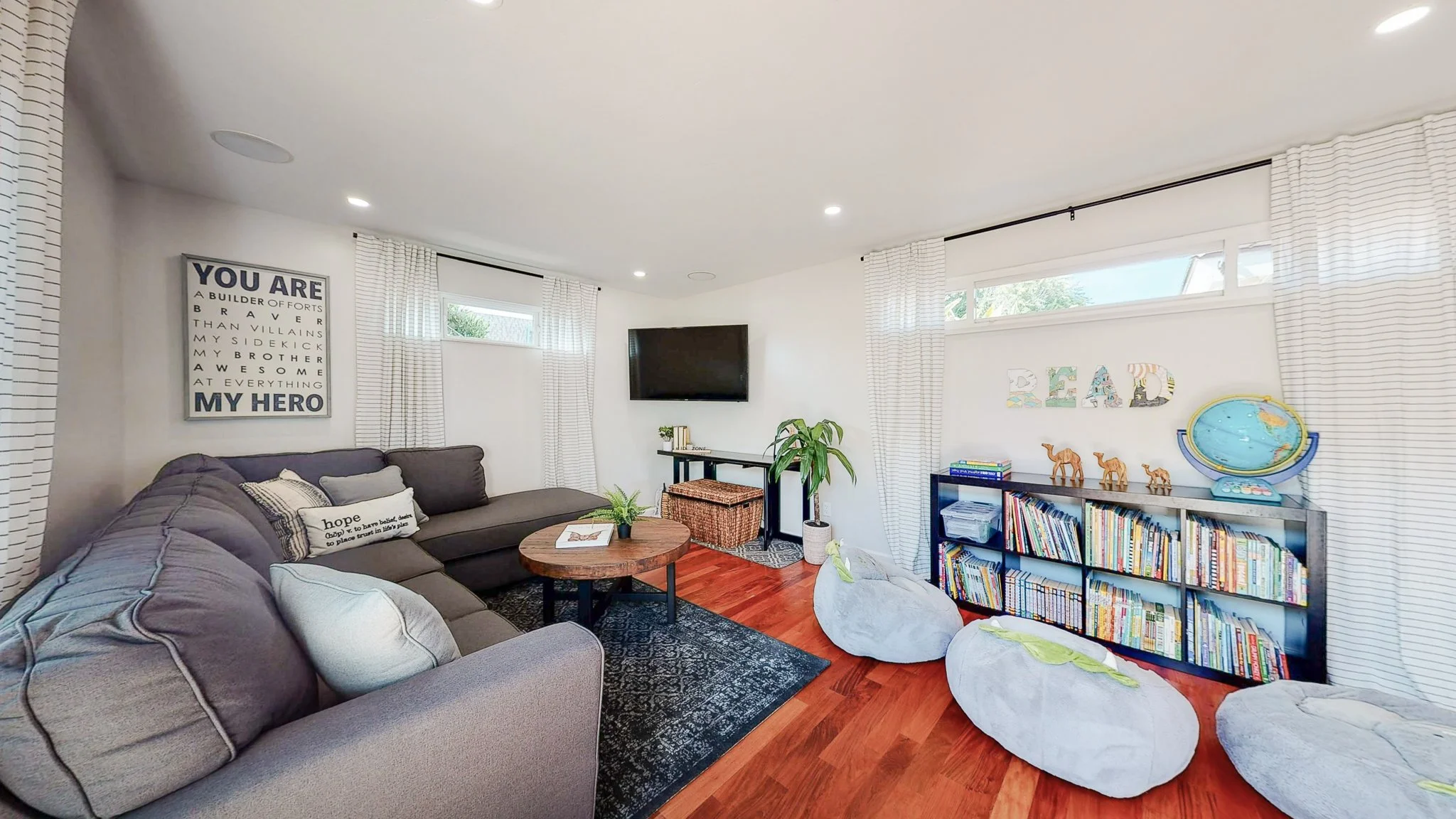 Carnegie-FamilyRm4.jpg