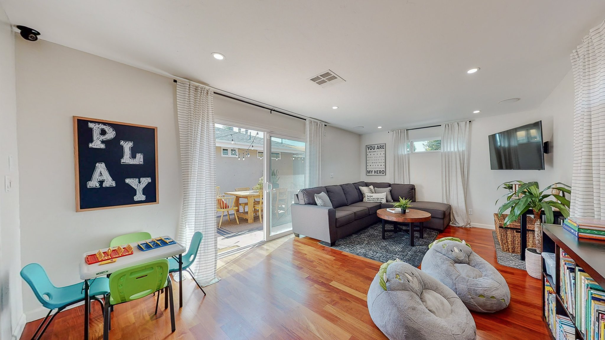 Carnegie-FamilyRm1.jpg