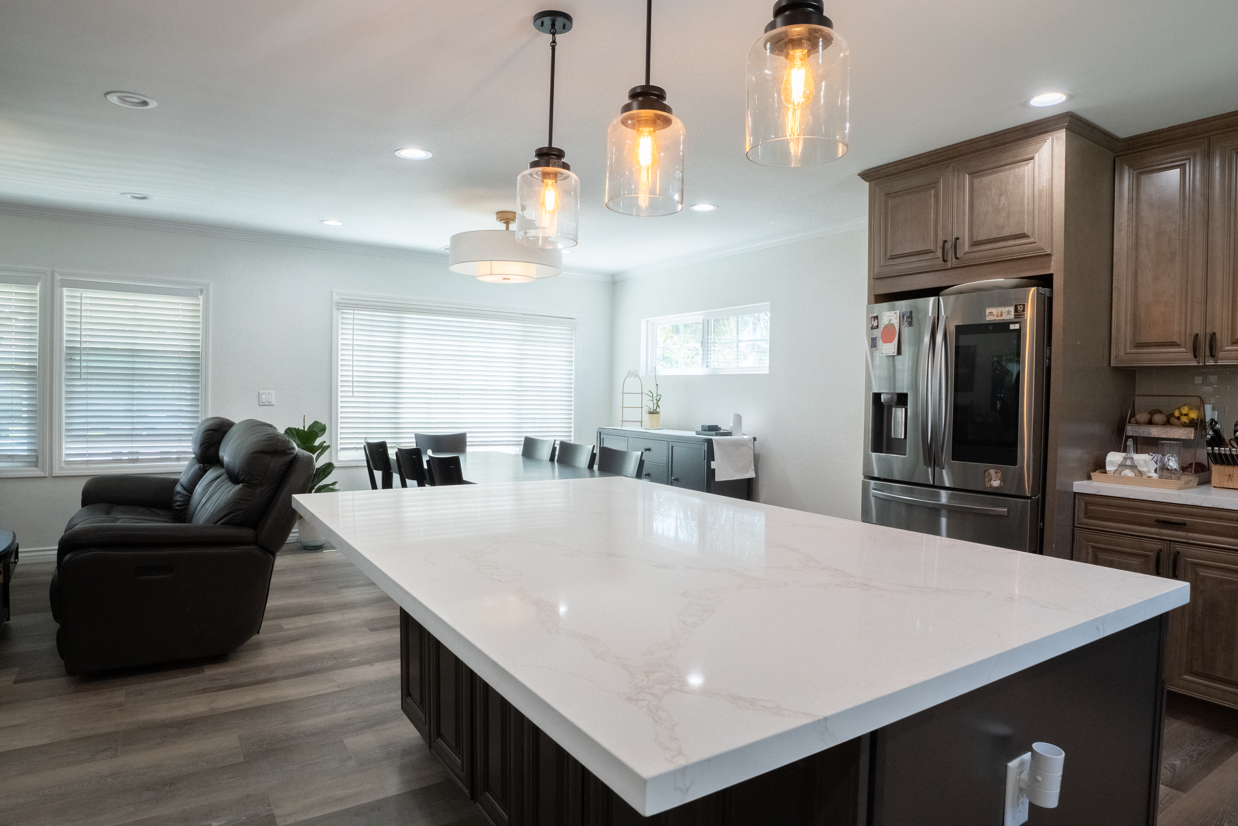 Newly remodeled kitchen.