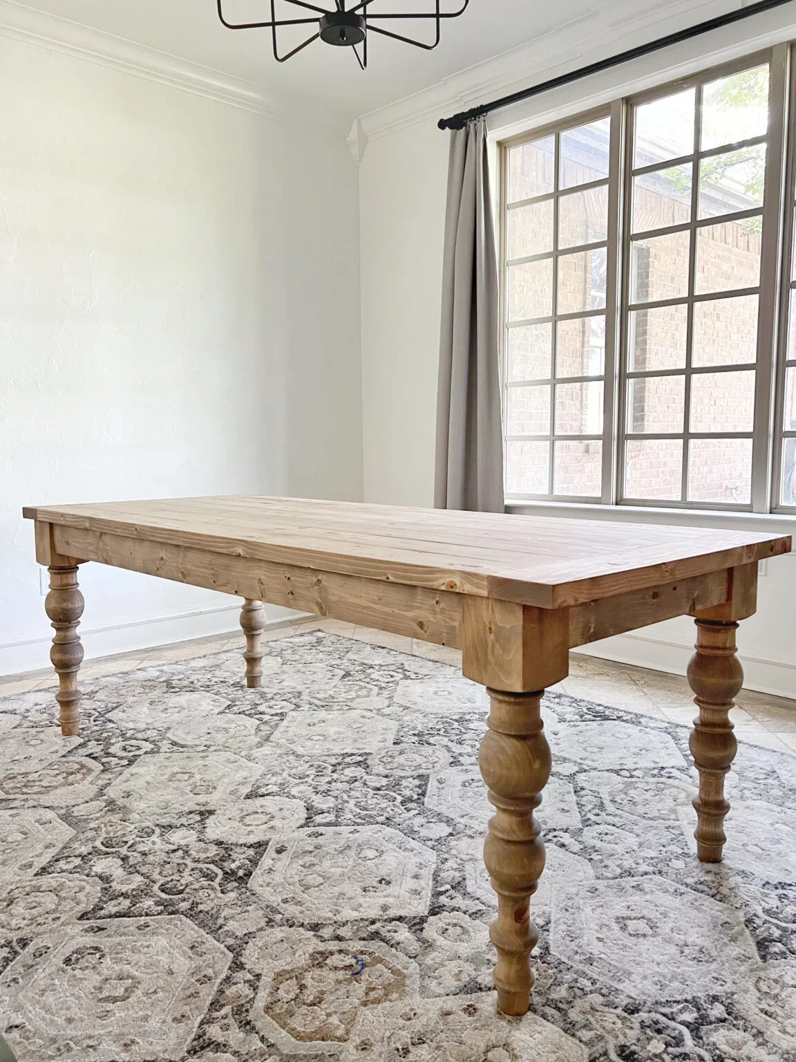 Elegant Farmhouse Table