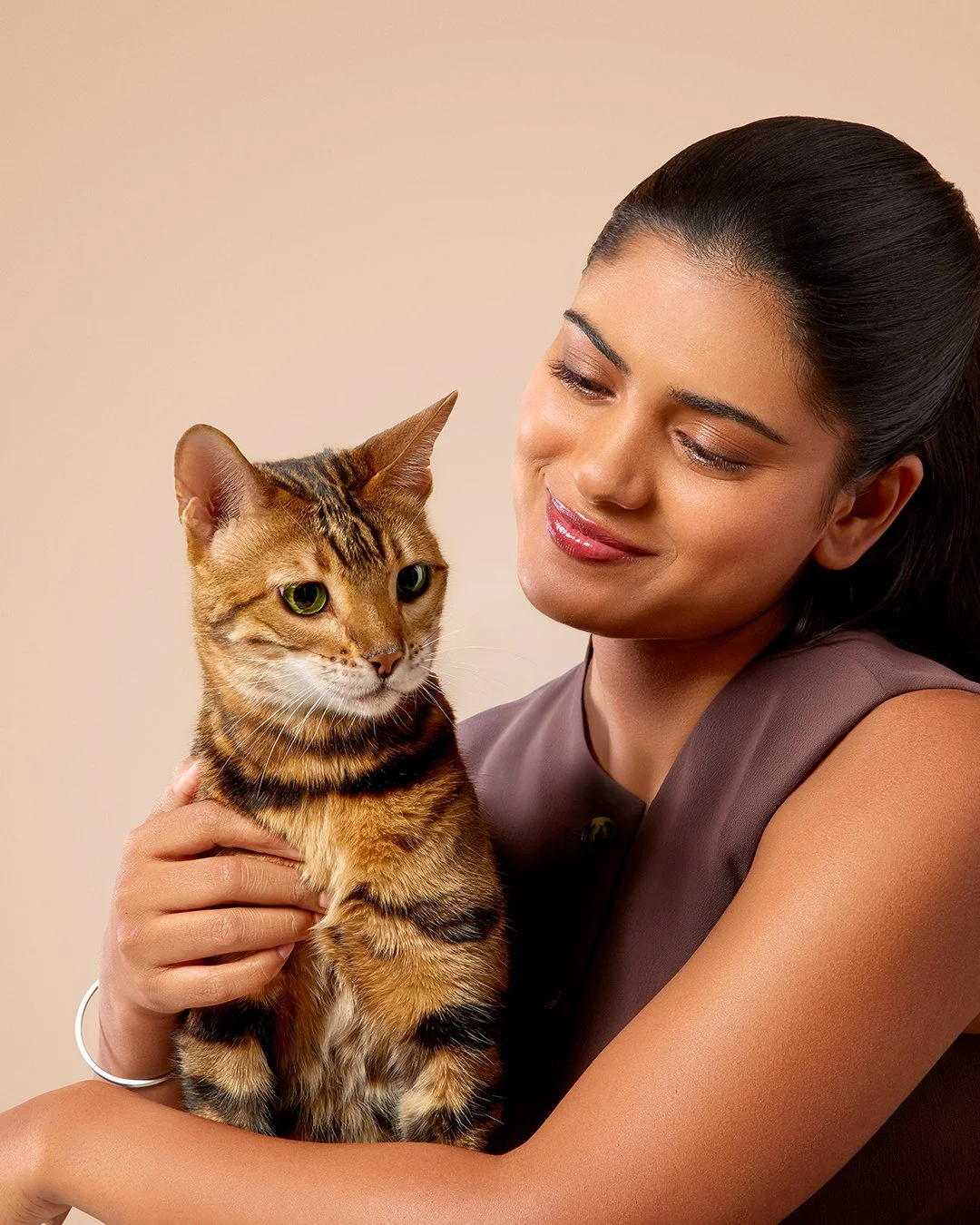 CAT_Studio-Cuddle-2.jpg