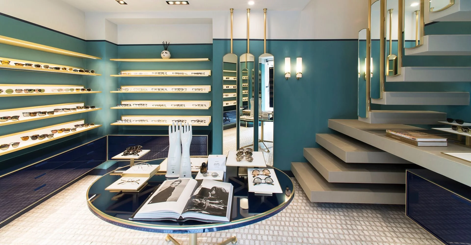 Oliver Peoples