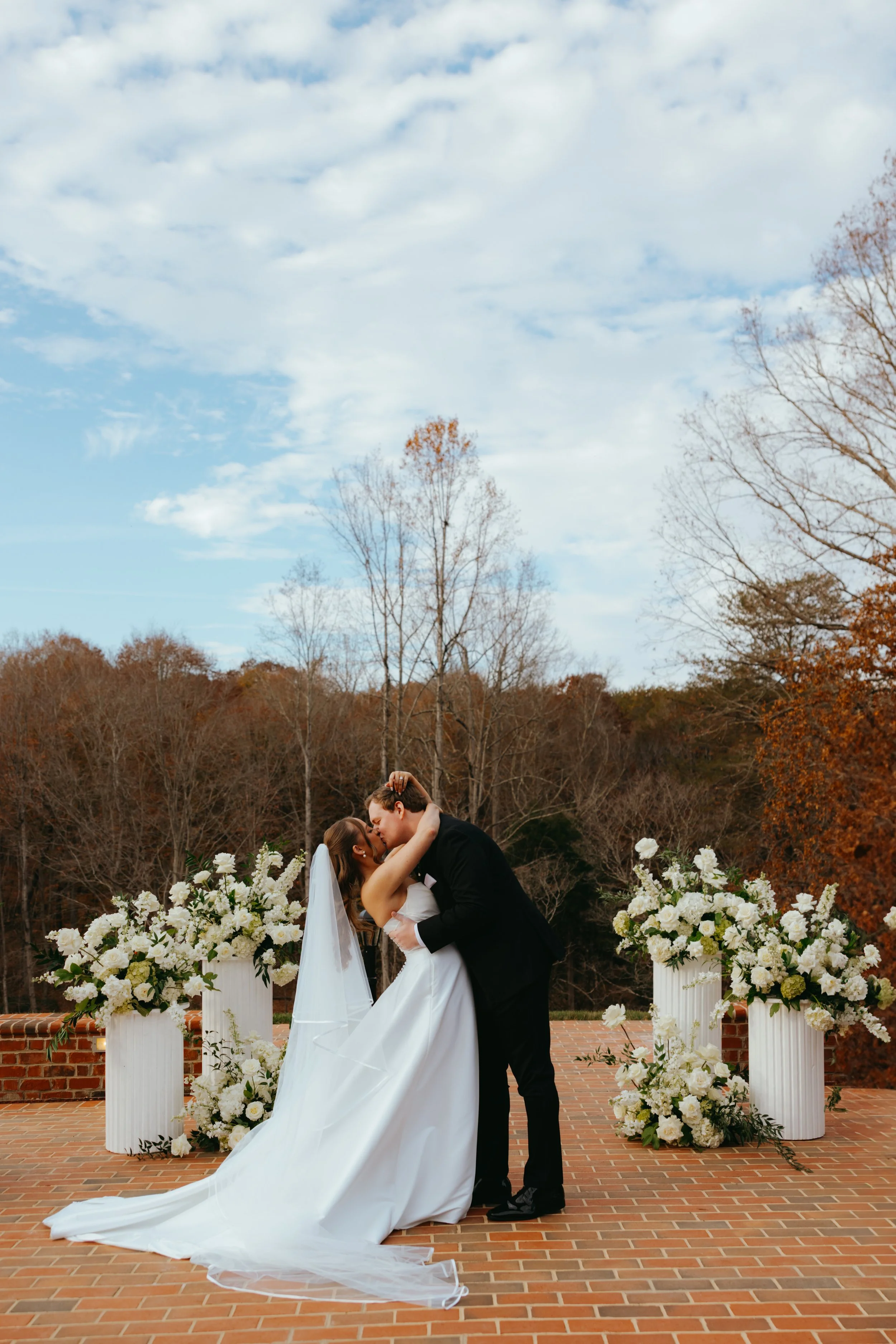 Full-Service Planning vs. Event Management: Which is Right for You?