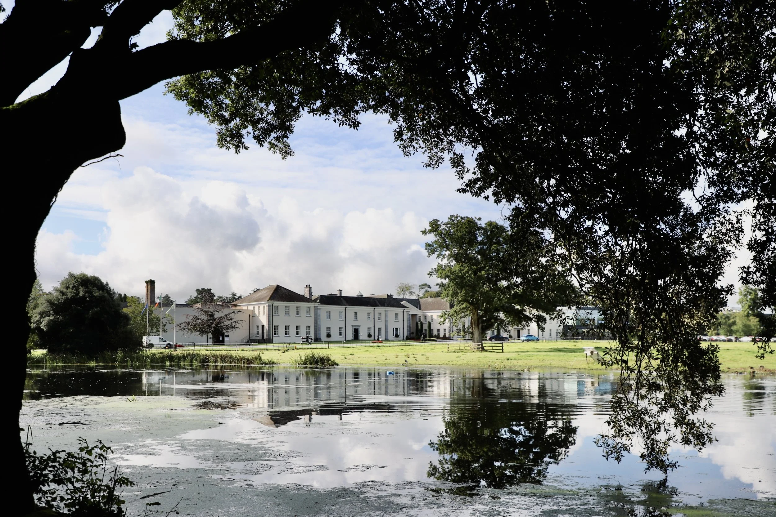 The Essential Guide to Choosing Your Wedding Venue
