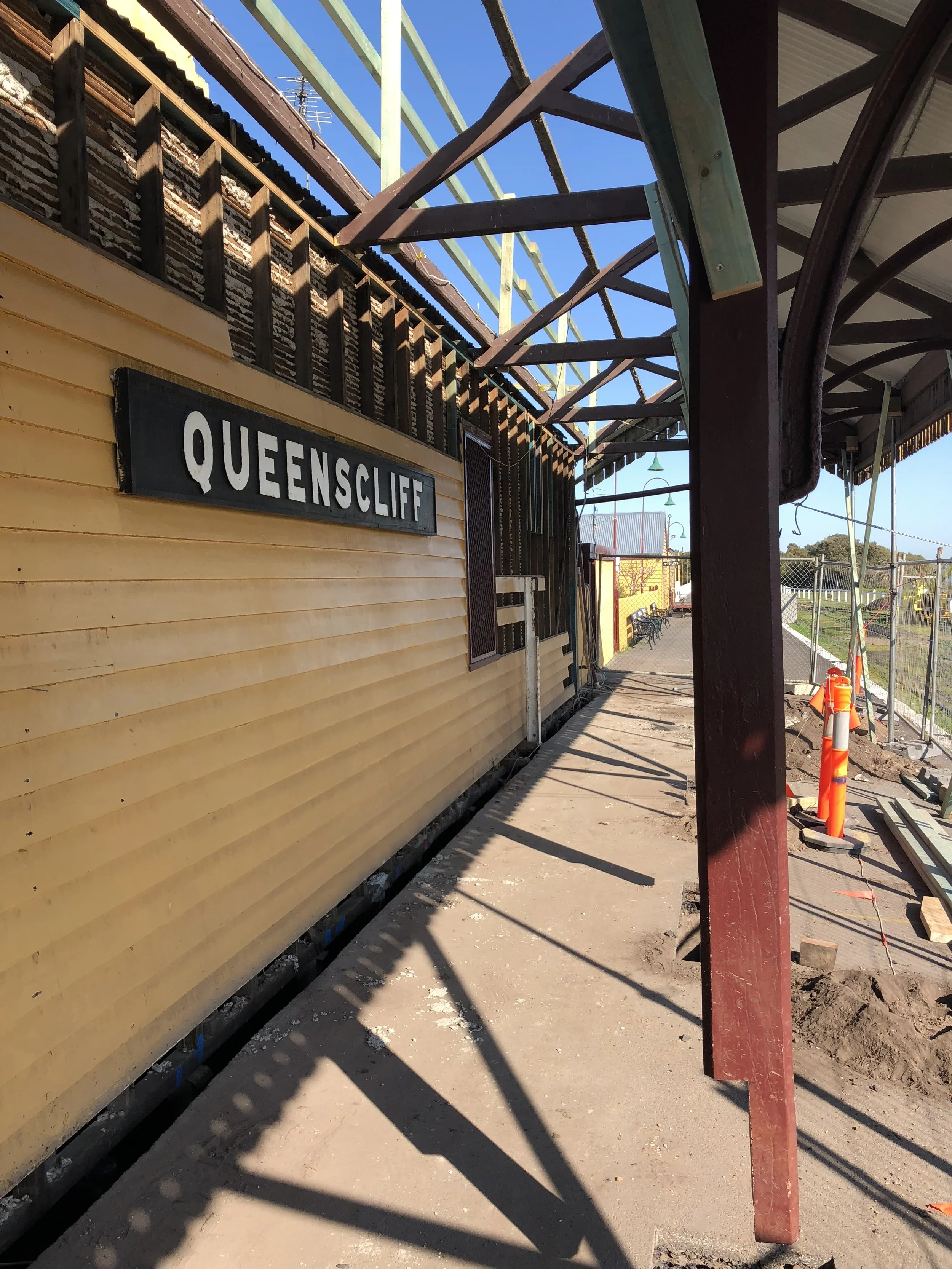 Queenscliff Railway Station
