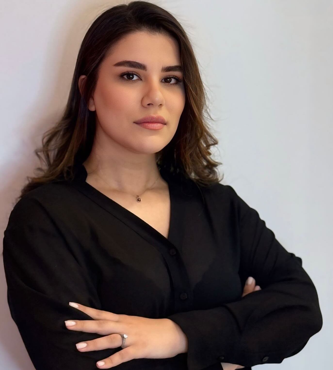 Meet PEGAH !!
Our talented nail technician! 💖
With a passion for creativity and an eye for detail, she brings your nail dreams to life &mdash; one stunning manicure at a time. 💅✨
Book your appointment today and let her magic shine!

#NailTech #Nail