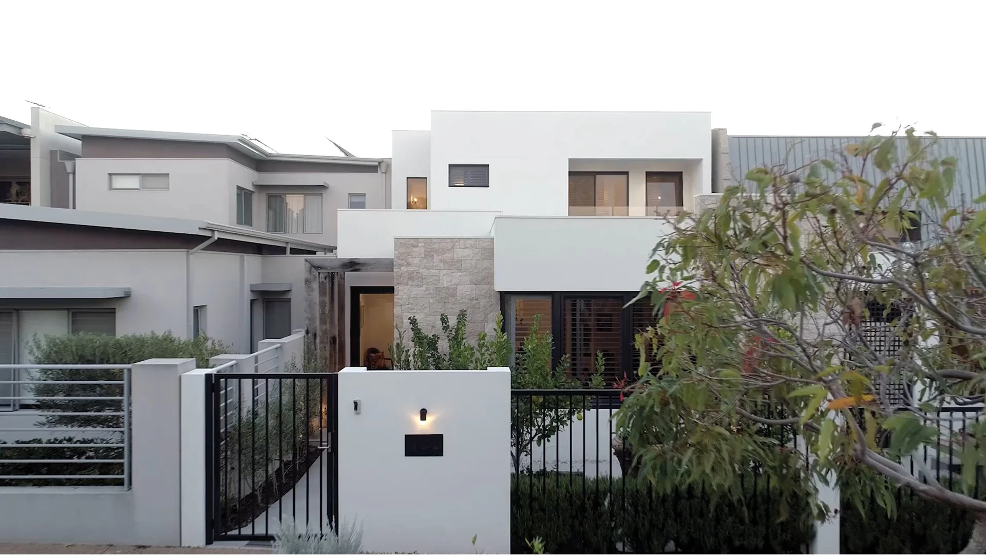 Calauttihomes-Citybeach-VideoThumbnail.jpg