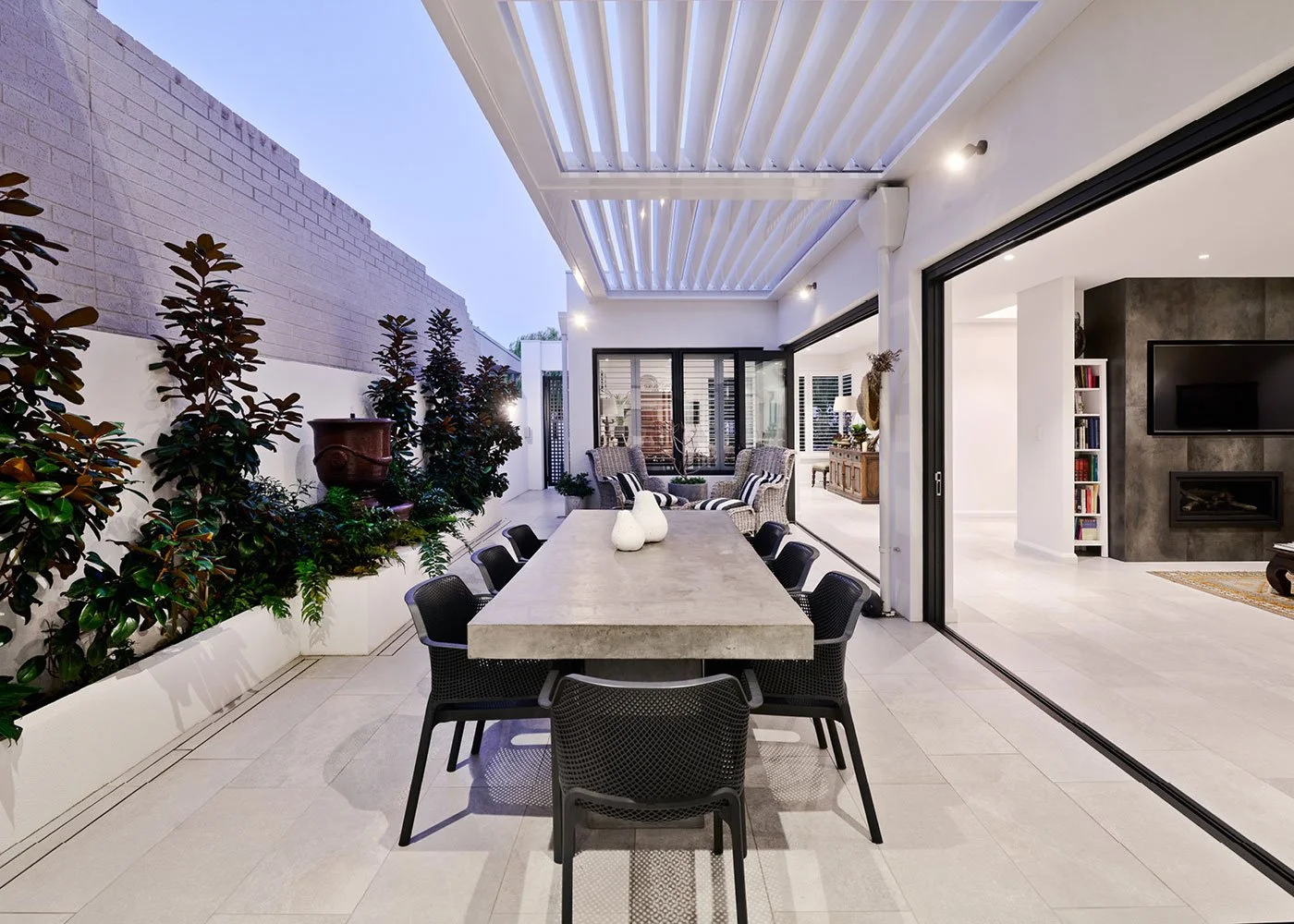 Calautti Homes - CityBeach - Patio Louvre
