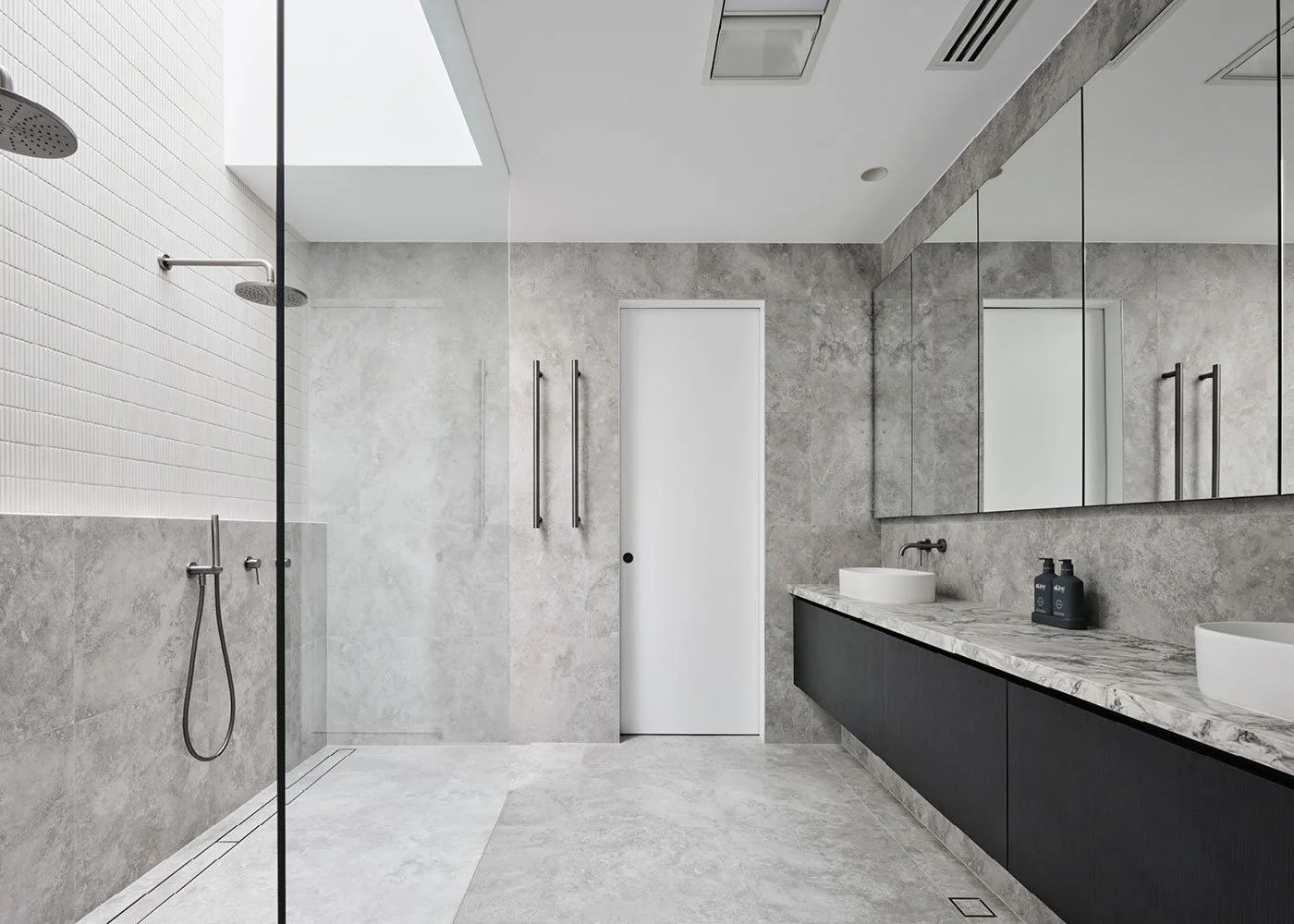 Calautti Homes - Wembley - Award Winning Bathroom